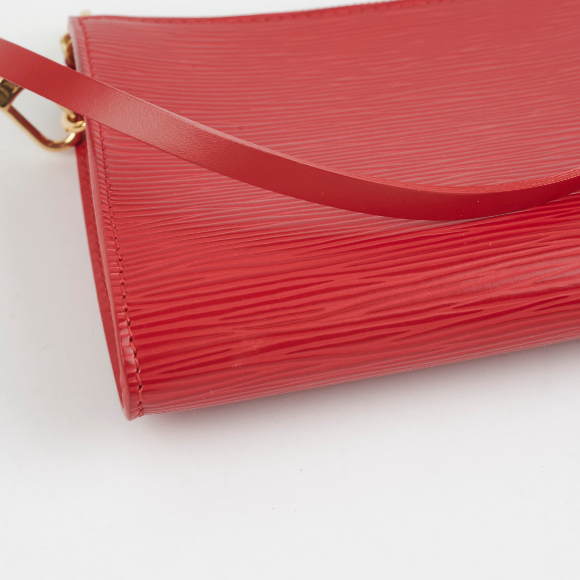 Louis Vuitton Red Epi Pochette
