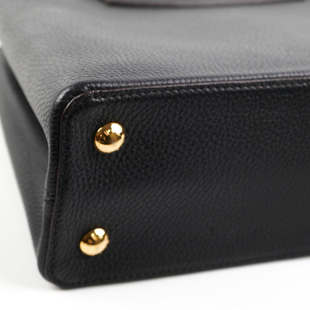 Louis Vuitton Capucines PM Black