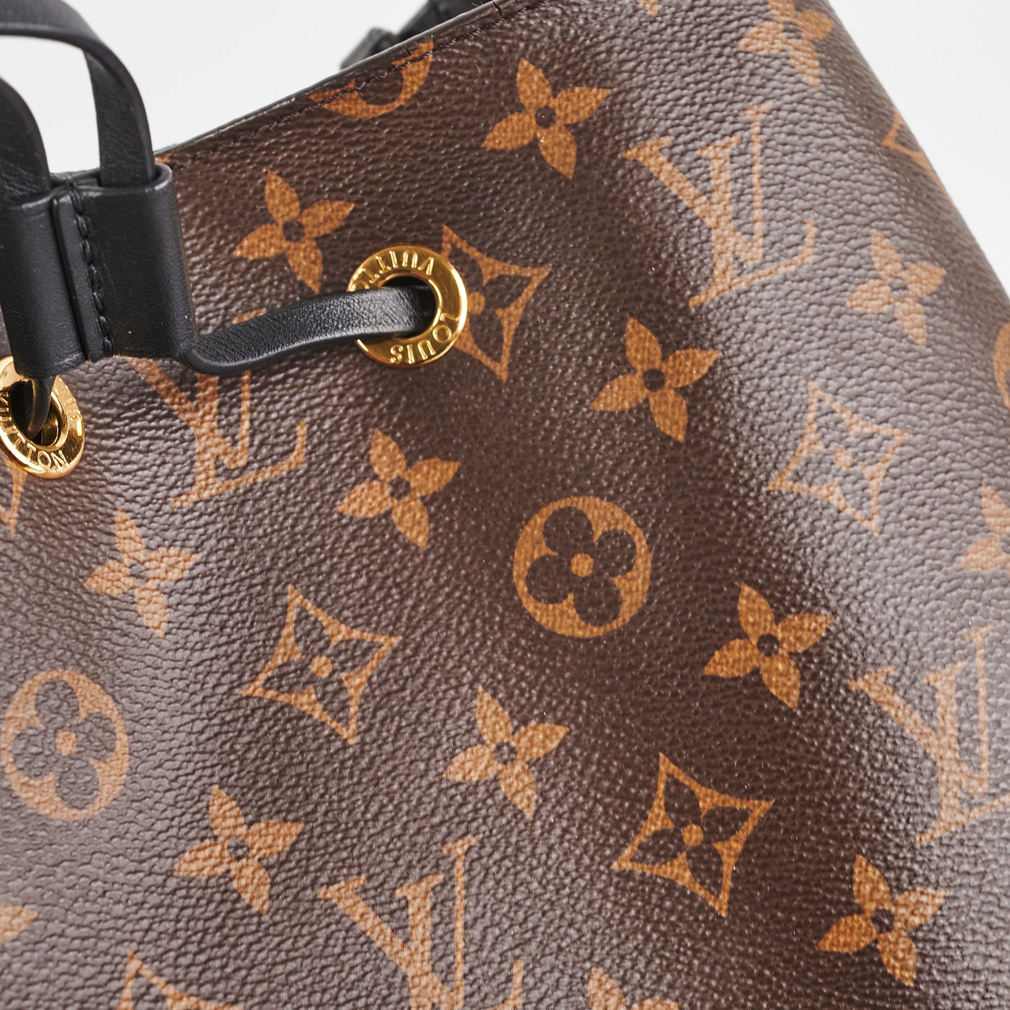 Louis Vuitton Neo Noe Monogram Black