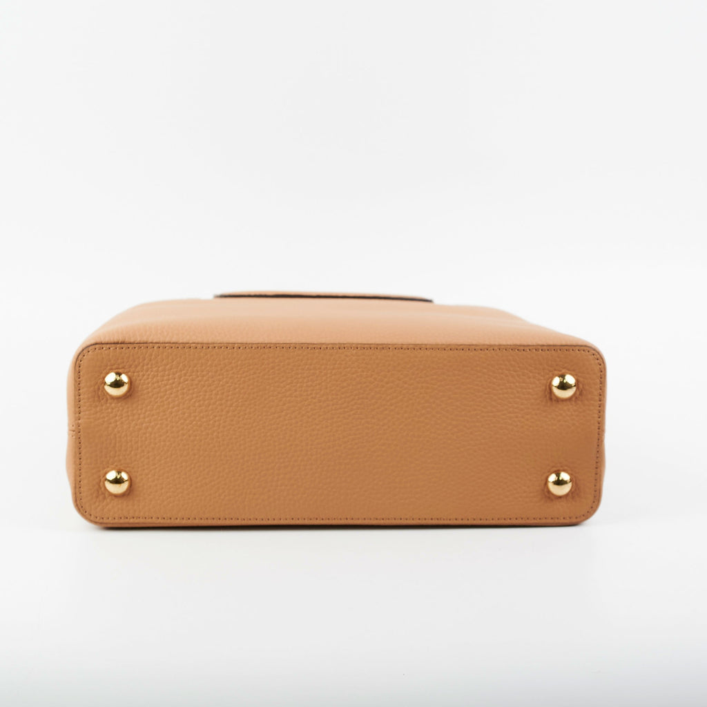 Louis Vuitton Capucines MM Bag Arizona