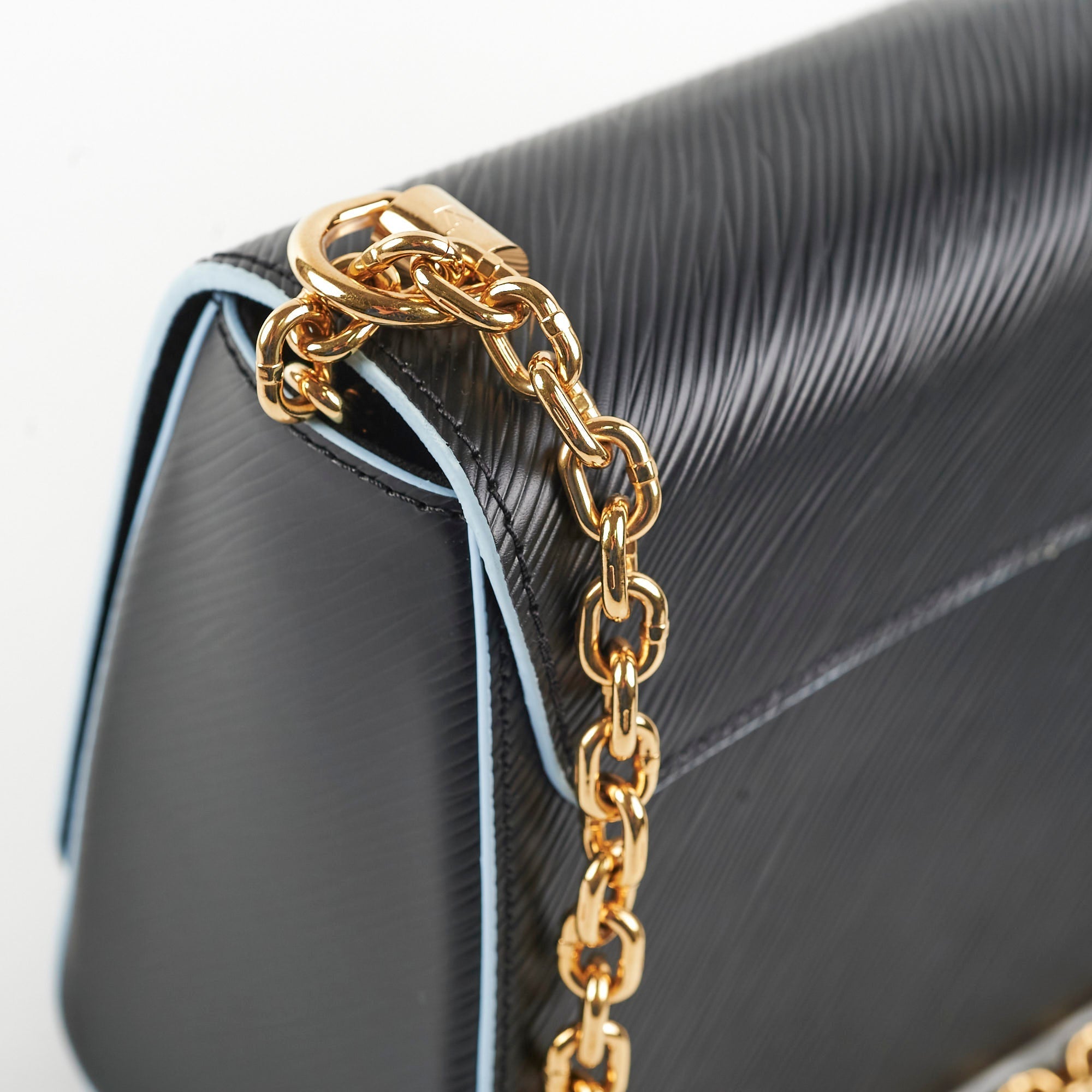 Louis Vuitton Twist MM Black Floral