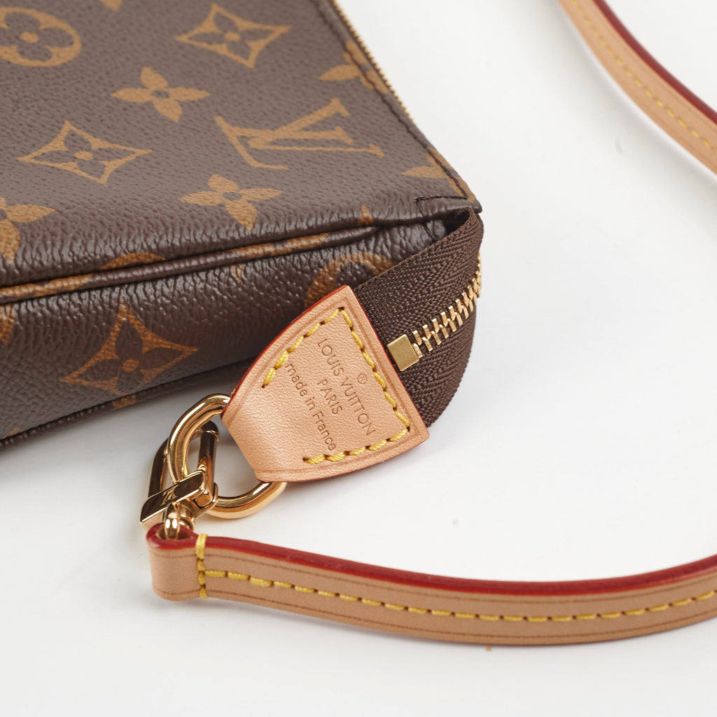 Louis Vuitton New Style Pochette Accessoires Monogram