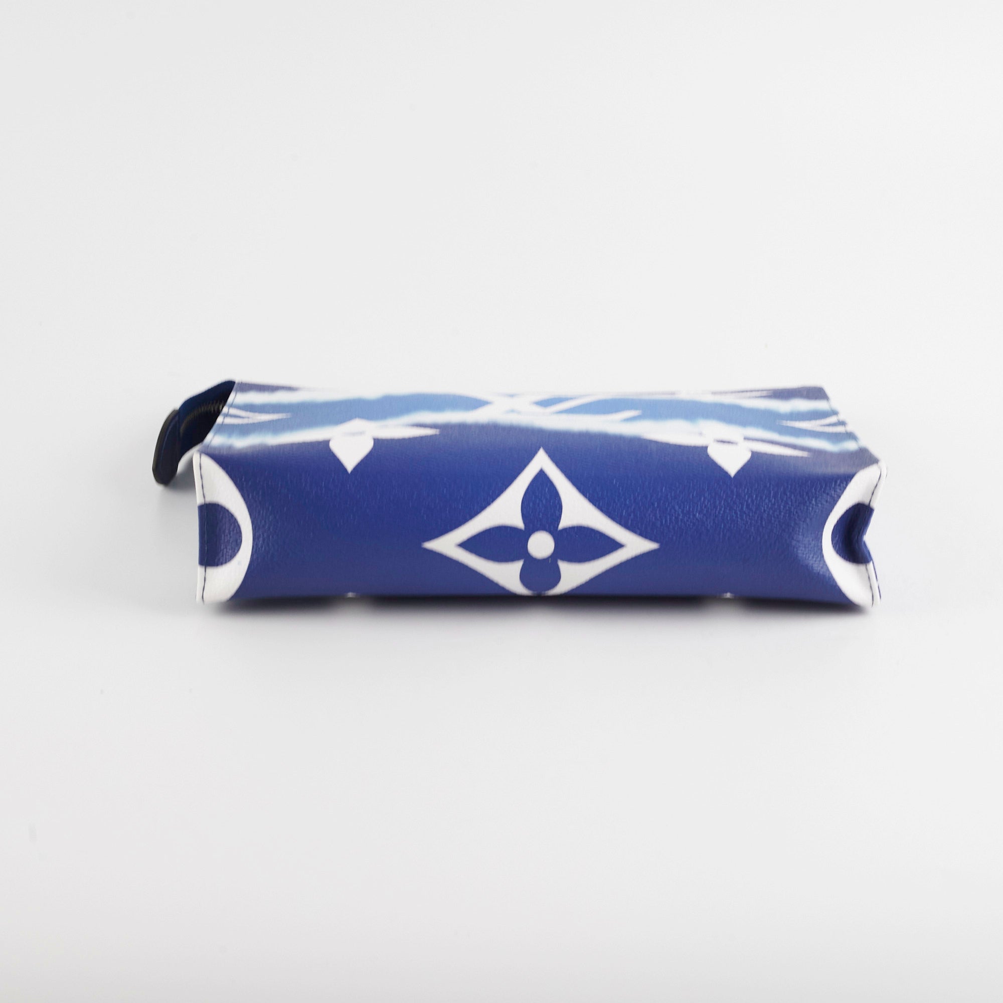 Louis Vuitton Escale Toiletry Pouch 26 Blue