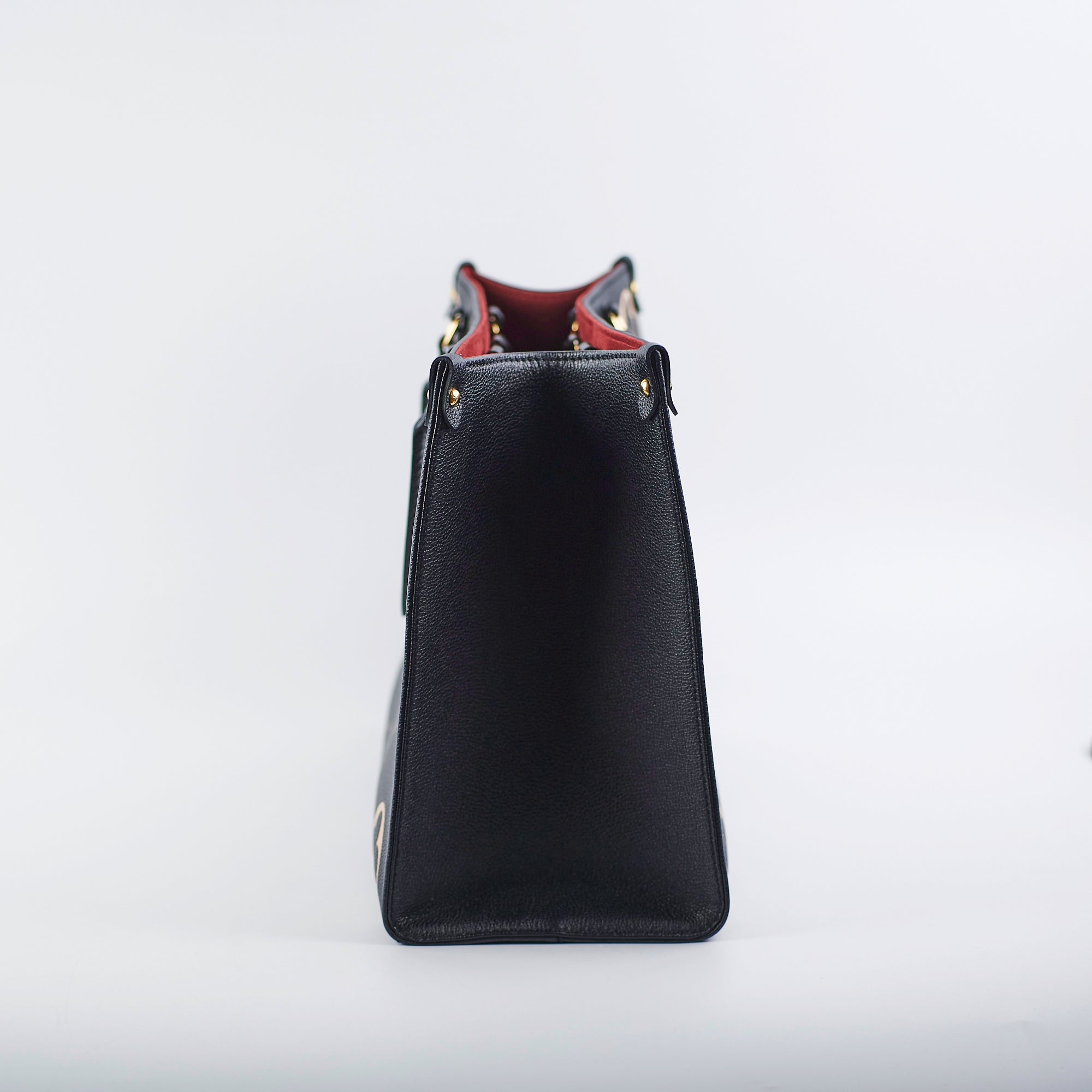 ITEM 18 - Louis Vuitton OnTheGo MM Bicolour