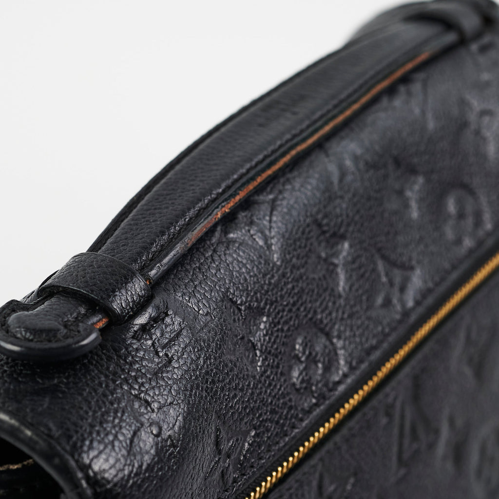 Louis Vuitton Pochette Metis Empreinte Black