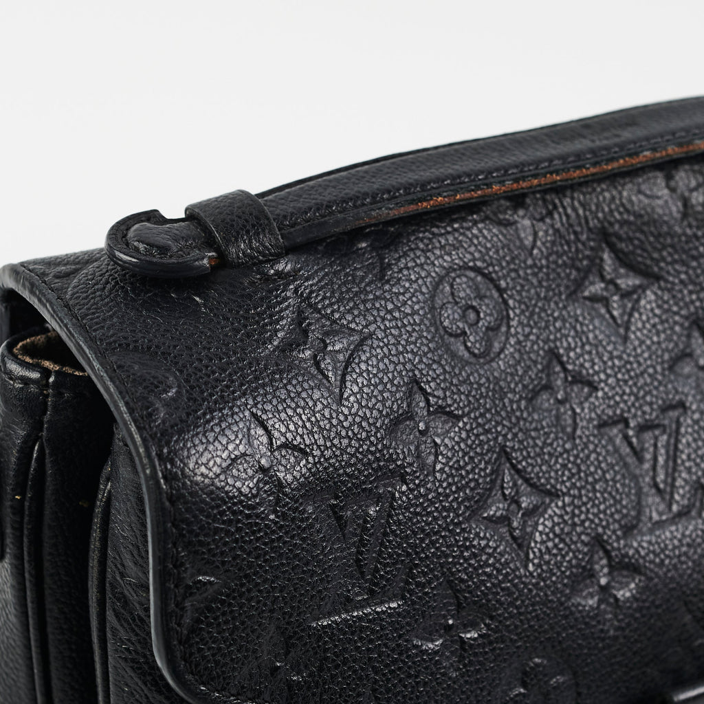 Louis Vuitton Pochette Metis Empreinte Black