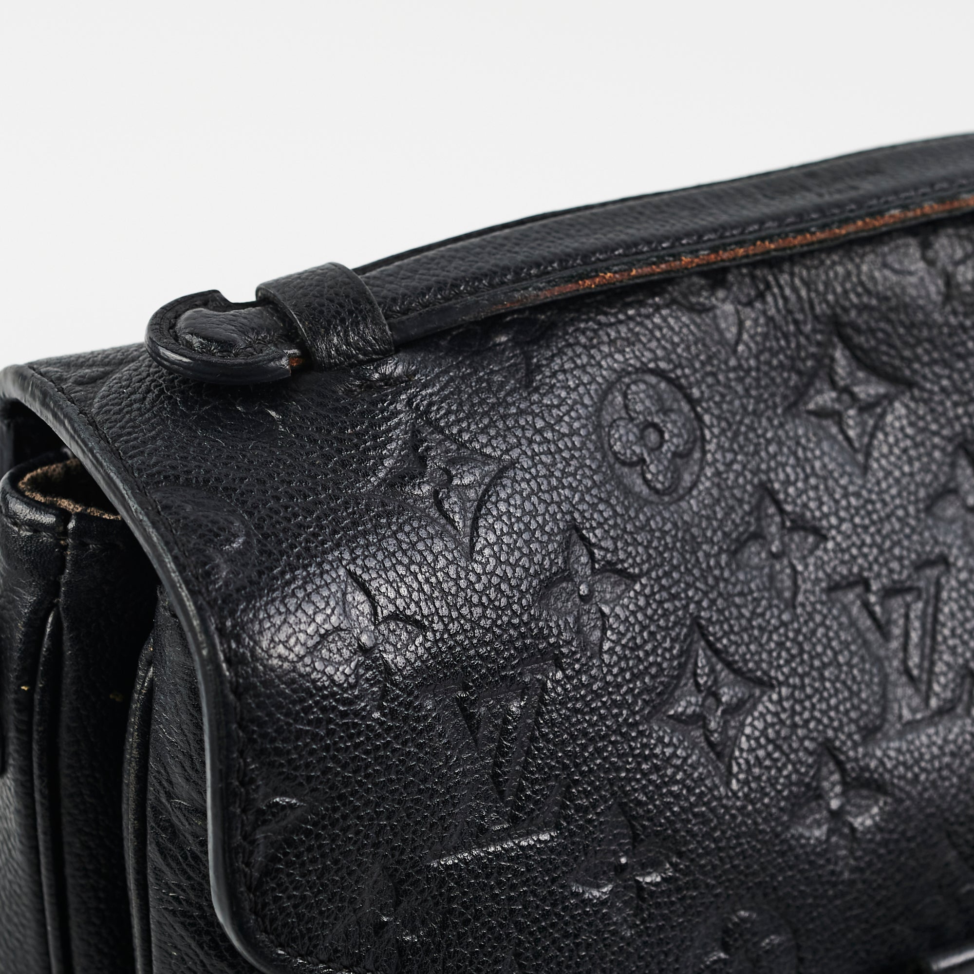 Louis Vuitton Pochette Metis Empreinte Black