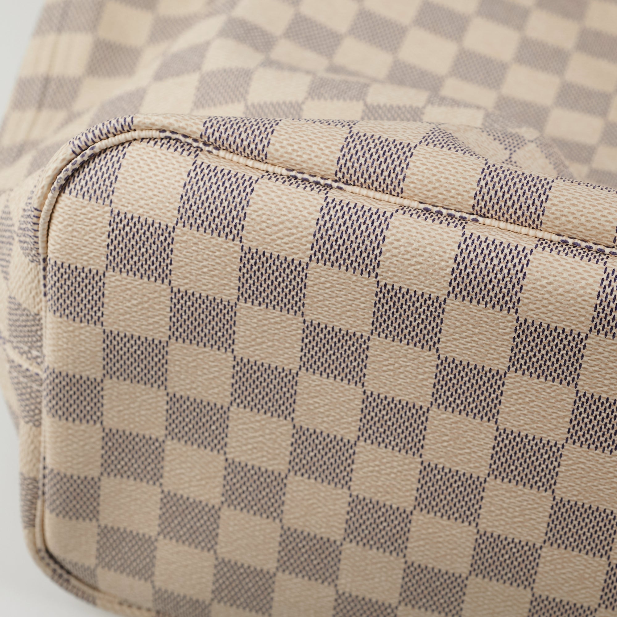 Louis Vuitton MM Neverfull Damier Azur