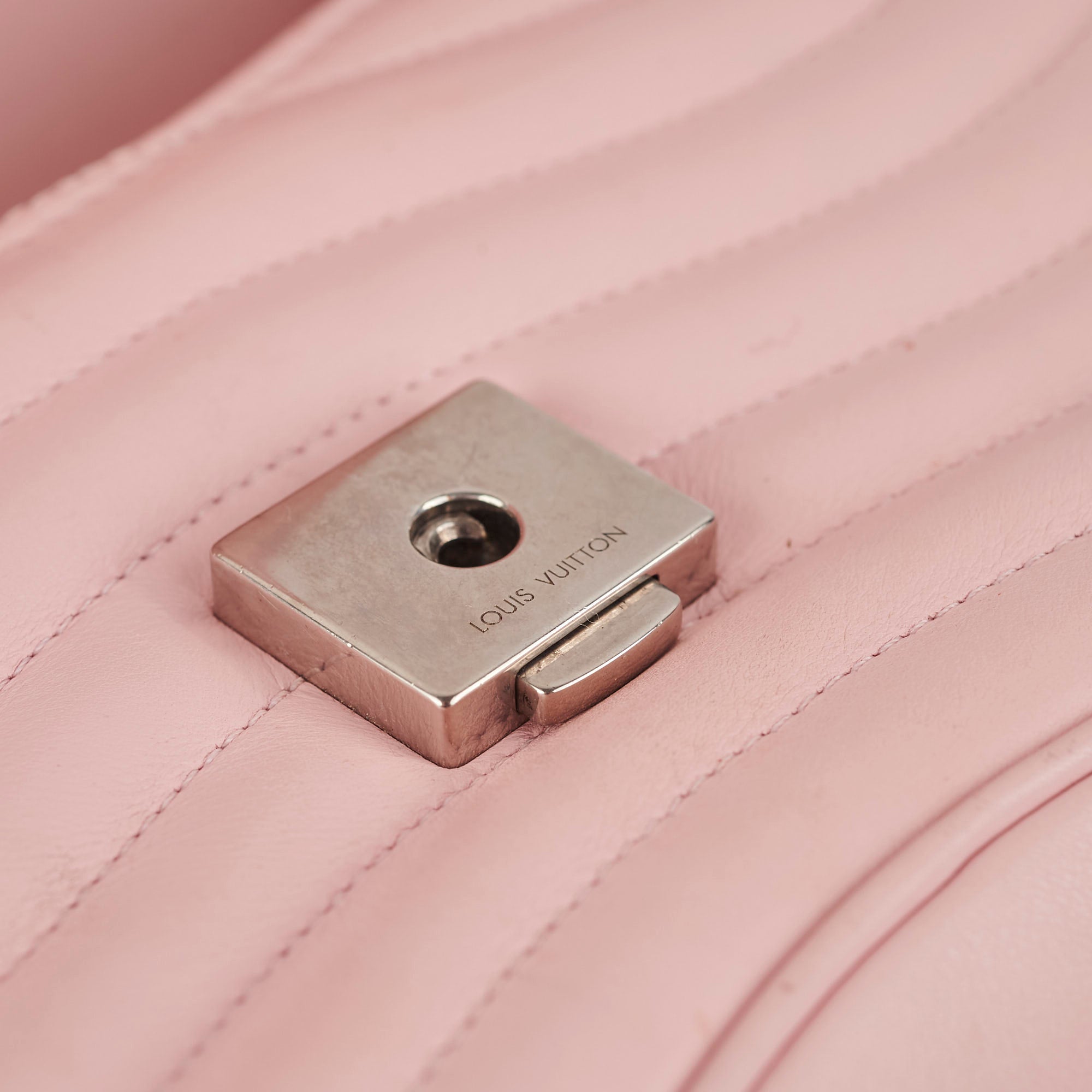 Louis Vuitton New Wave MM Pink Chain Bag