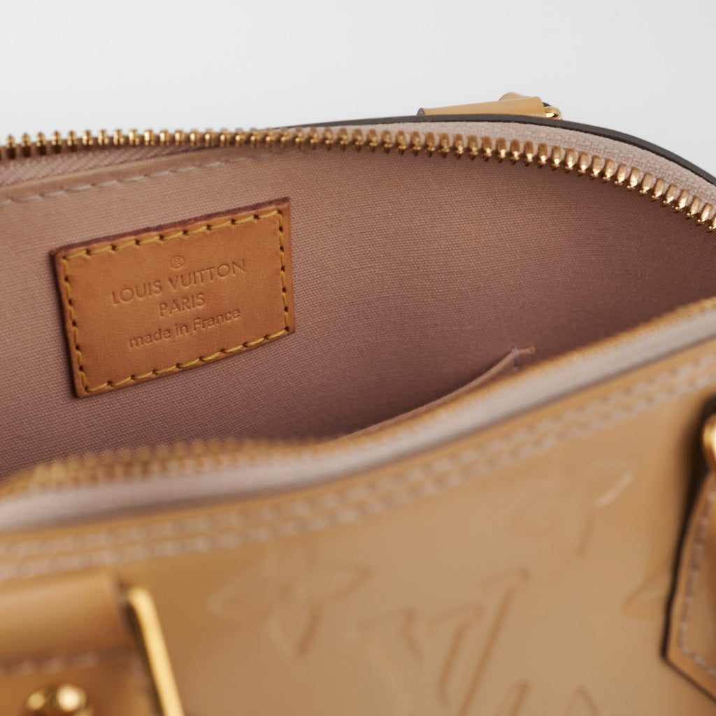 Louis Vuitton Alma BB Vernis Beige