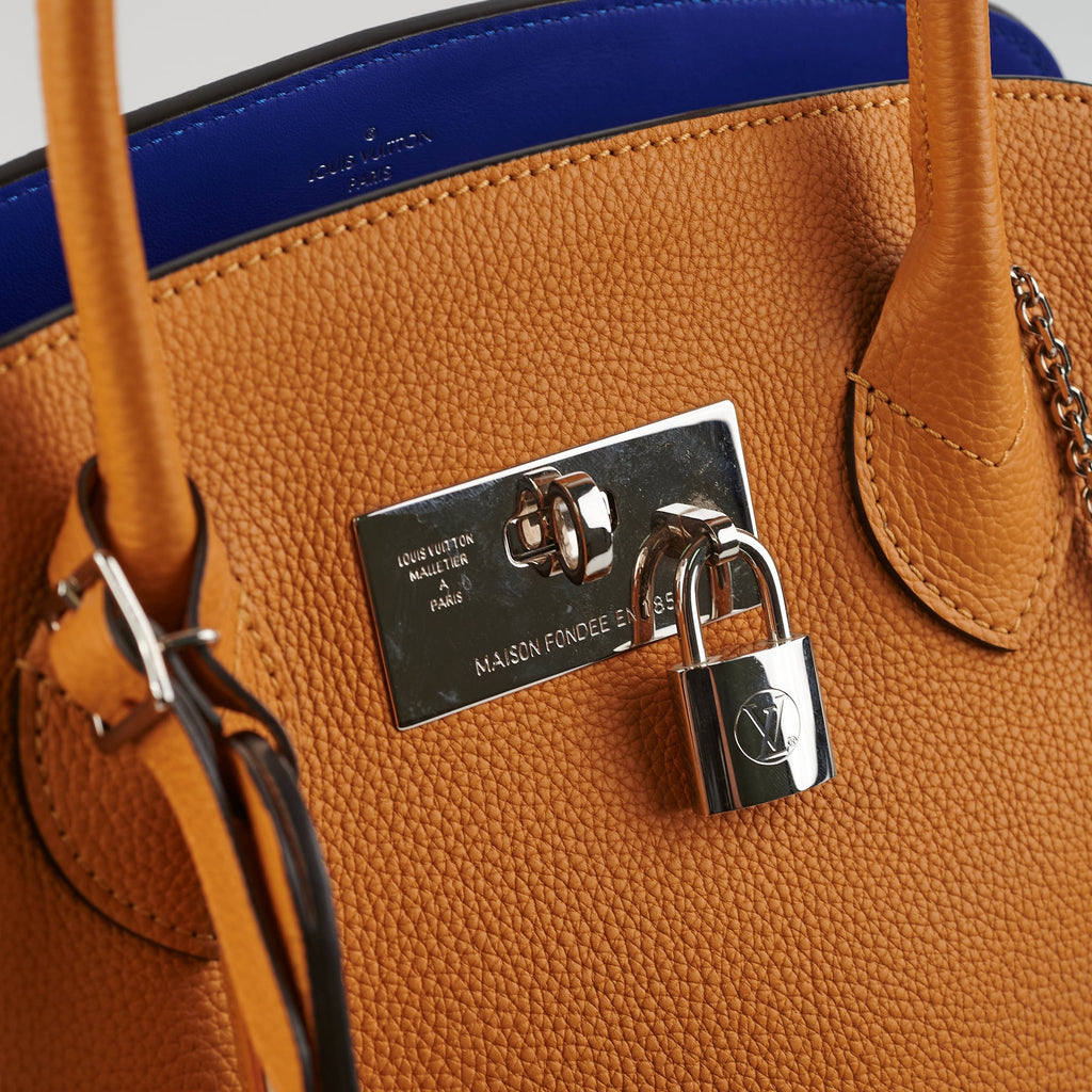 Louis Vuitton Milla Veau Nuage Calfskin PM
