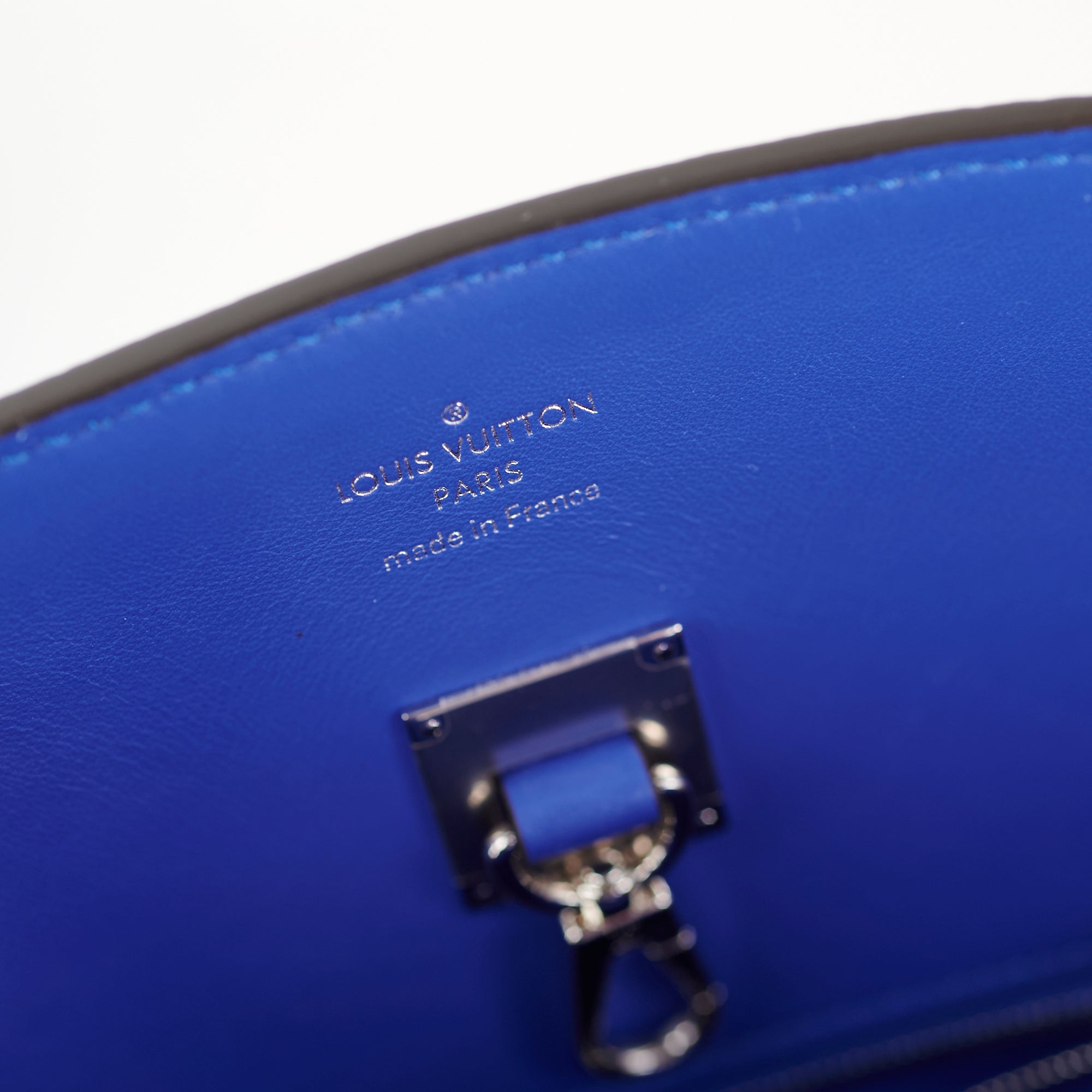 Louis Vuitton Milla Veau Nuage Calfskin PM
