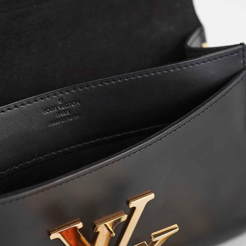 Louis Vuitton Chain Black