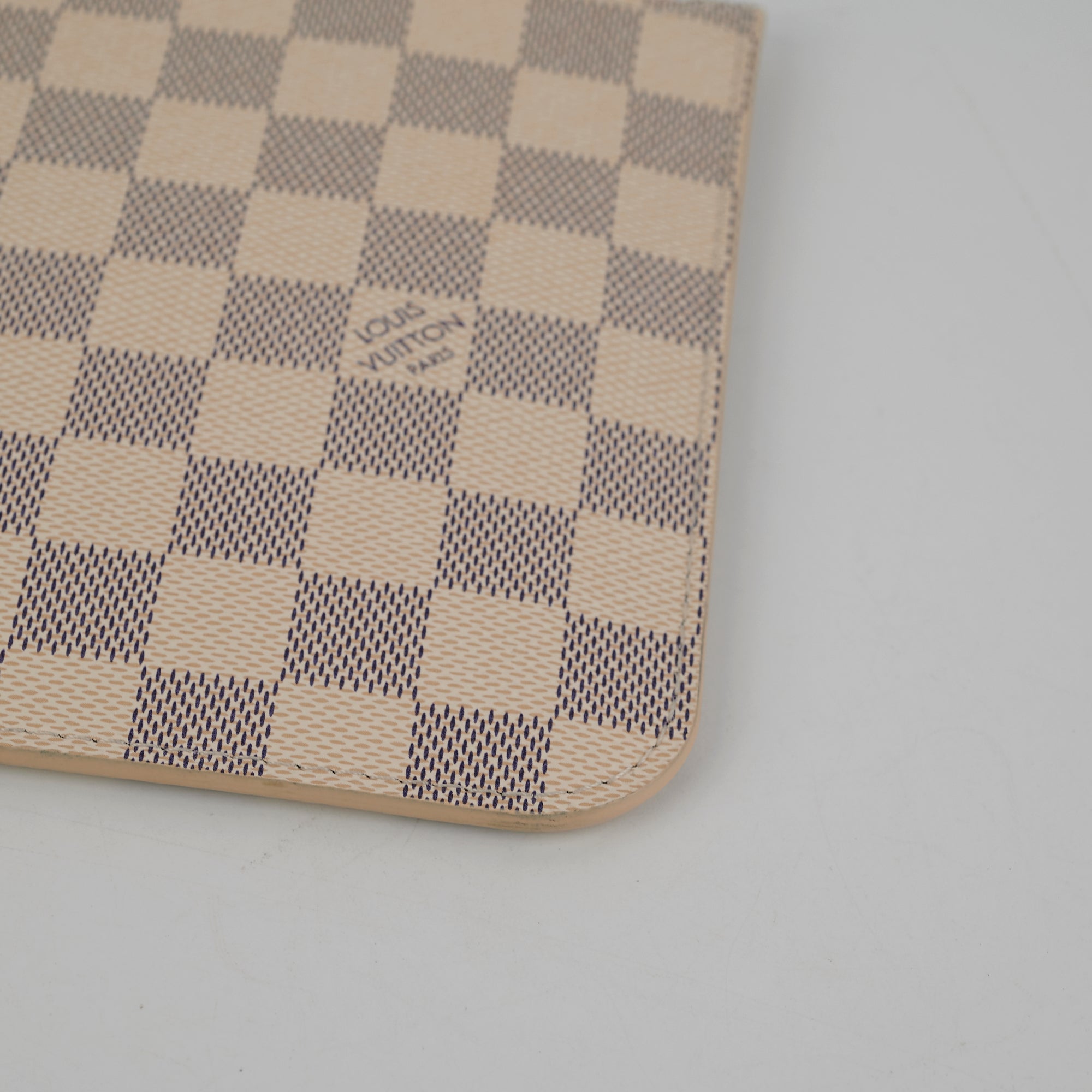 Louis Vuitton Neverfull MM Damier Azur Pouch