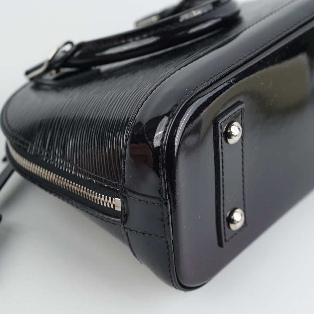 Louis Vuitton Alma BB Epi Patent Black