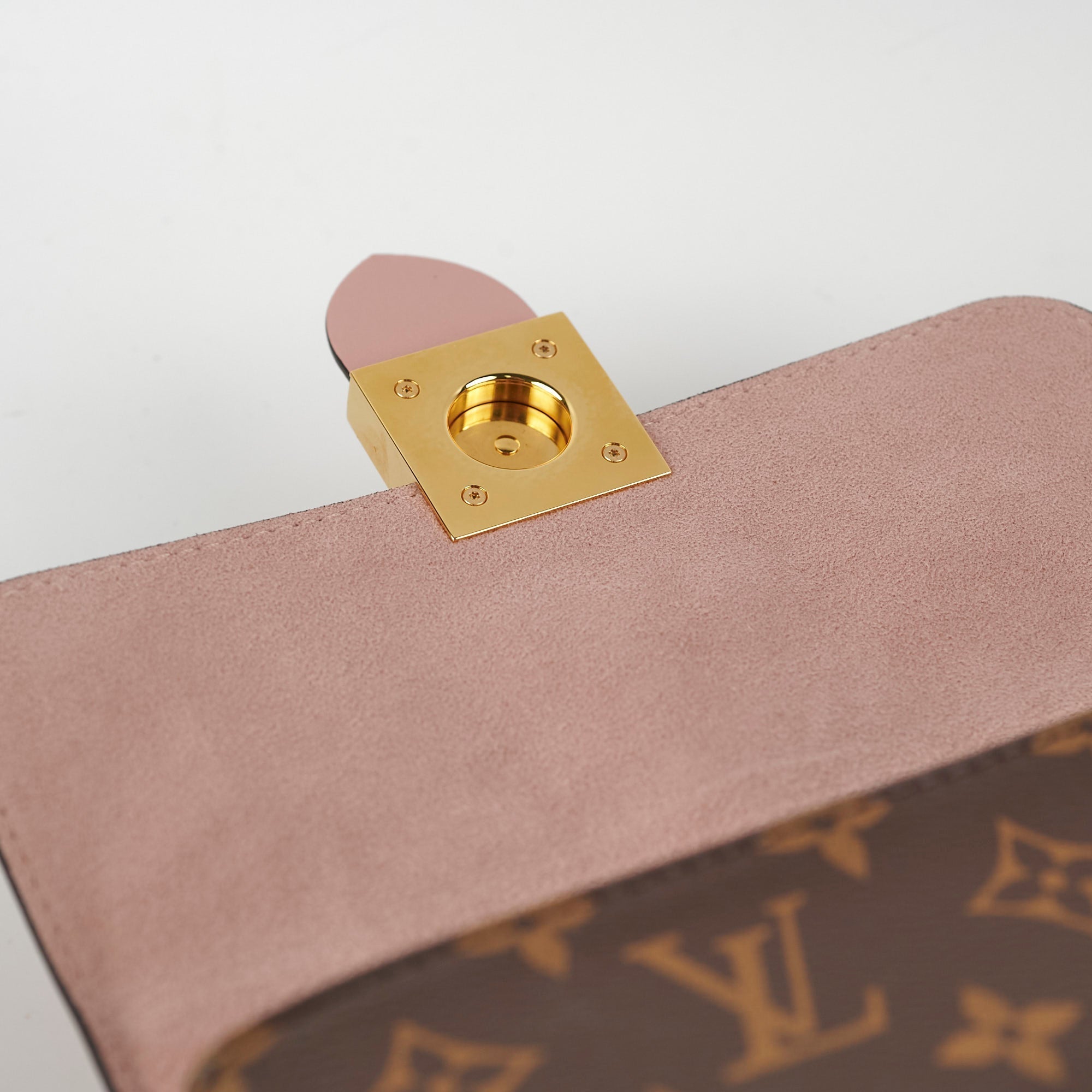 Louis Vuitton Locky BB Pink