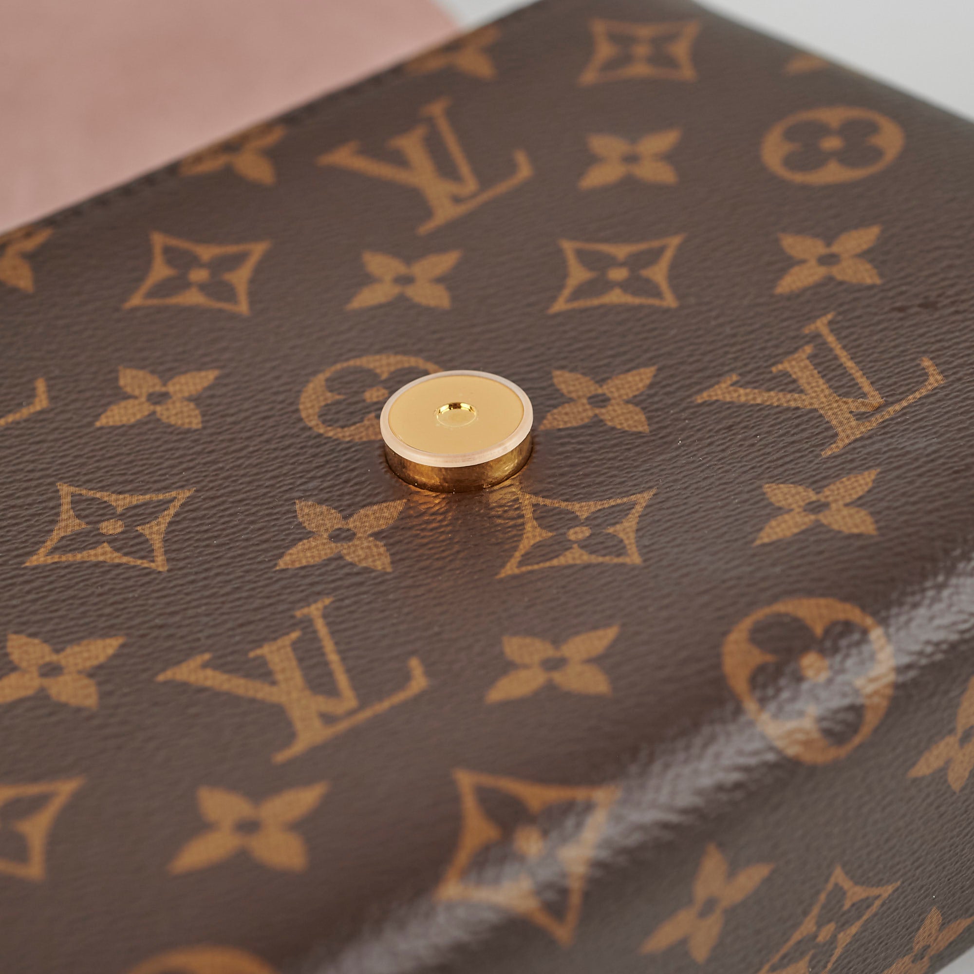 Louis Vuitton Locky BB Pink