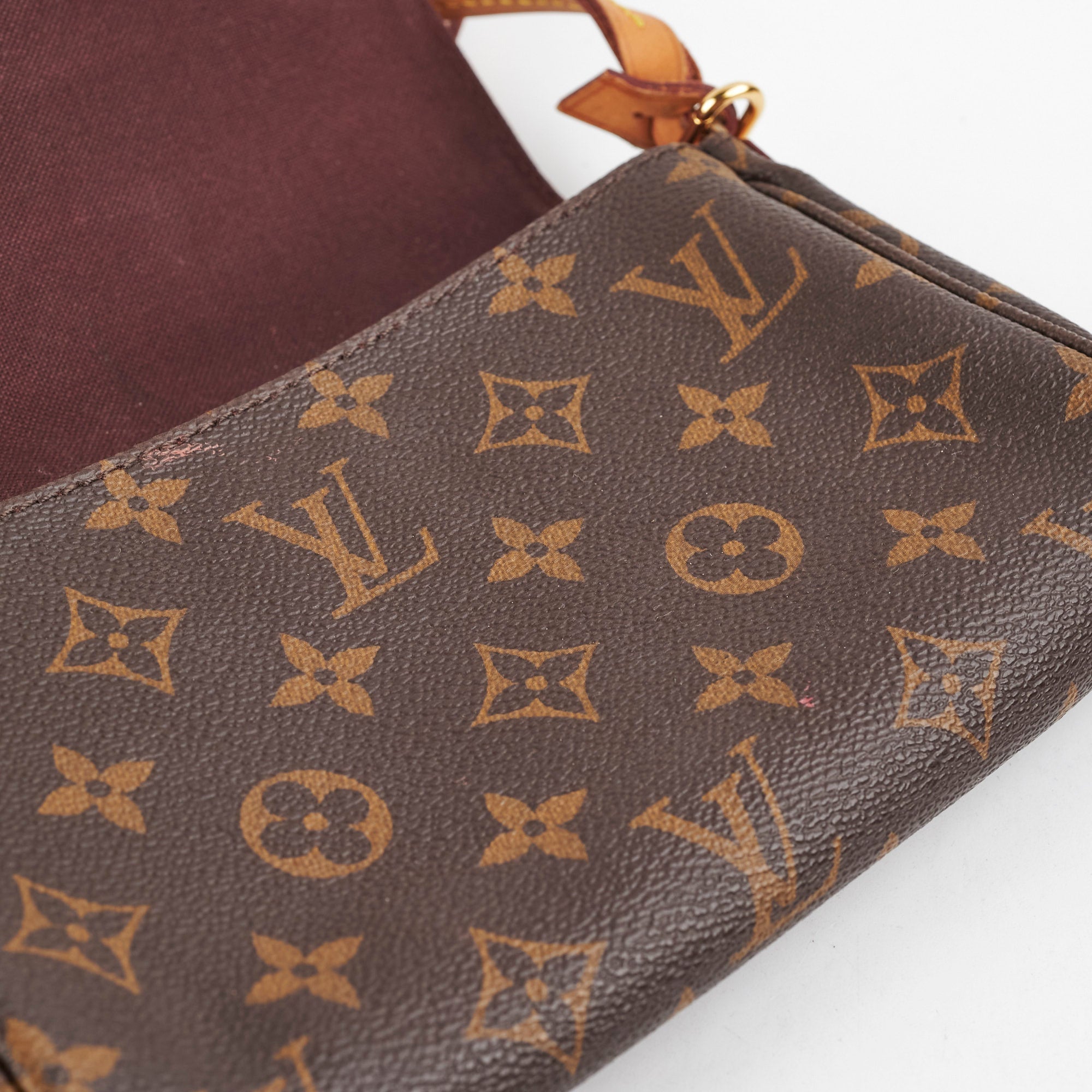 Louis Vuitton Favourite PM Monogram