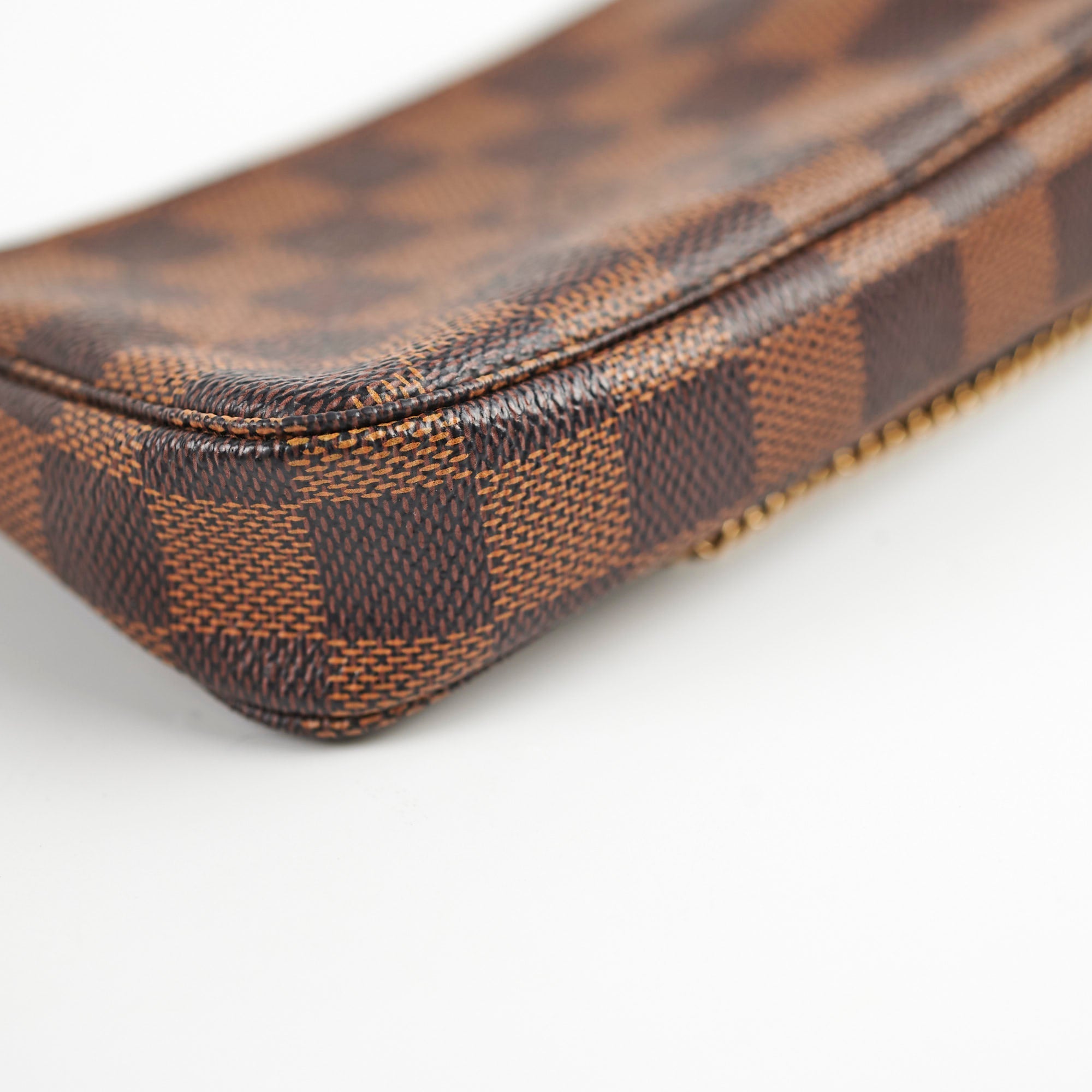 Louis Vuitton Mini Pochette Accessories Damier Ebene