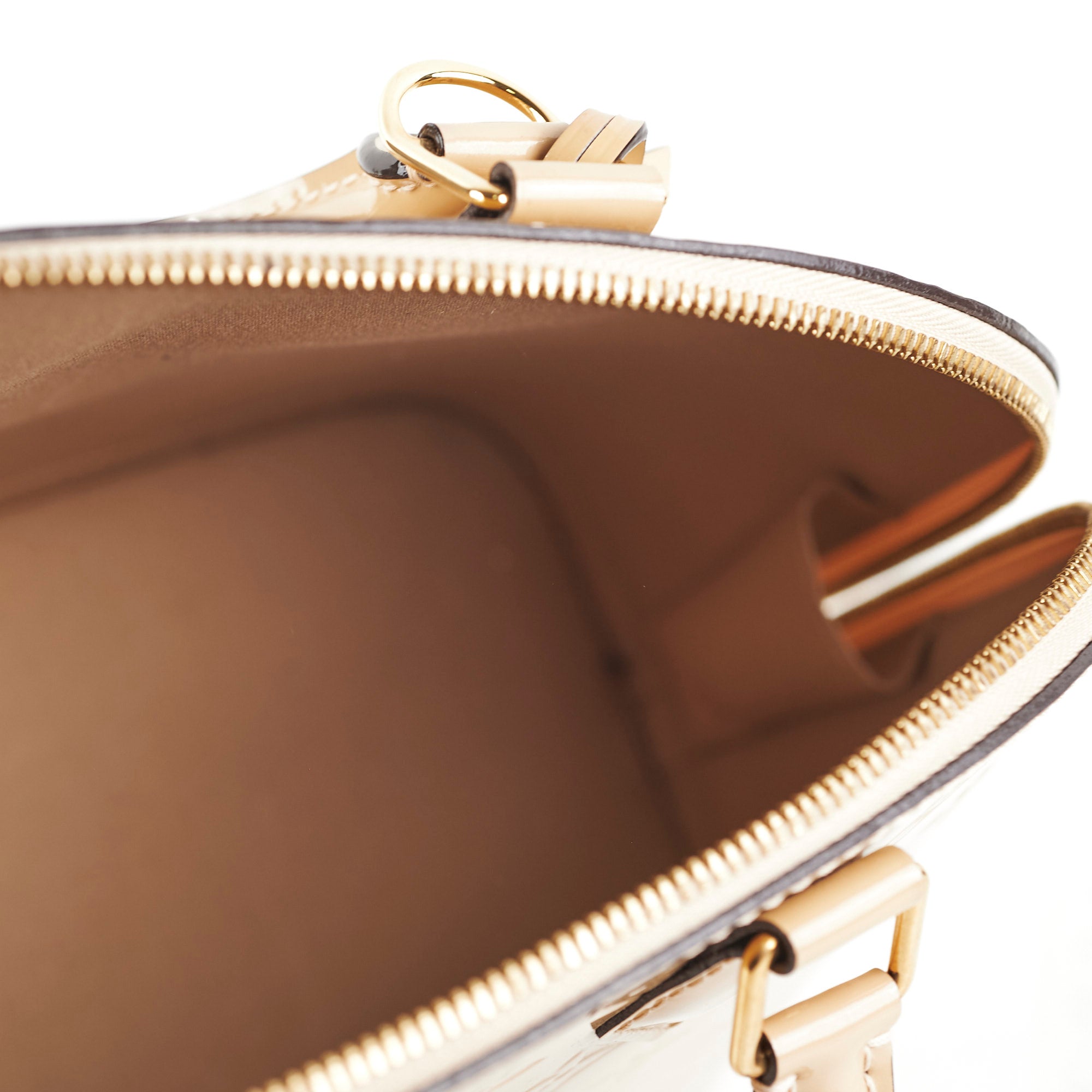Louis Vuitton Alma PM Vernis Beige