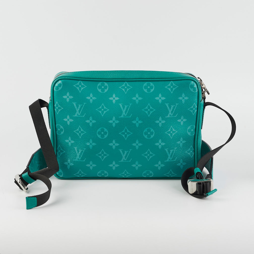 Louis Vuitton Taigarama Outdoor Messenger Bag Green Monogram