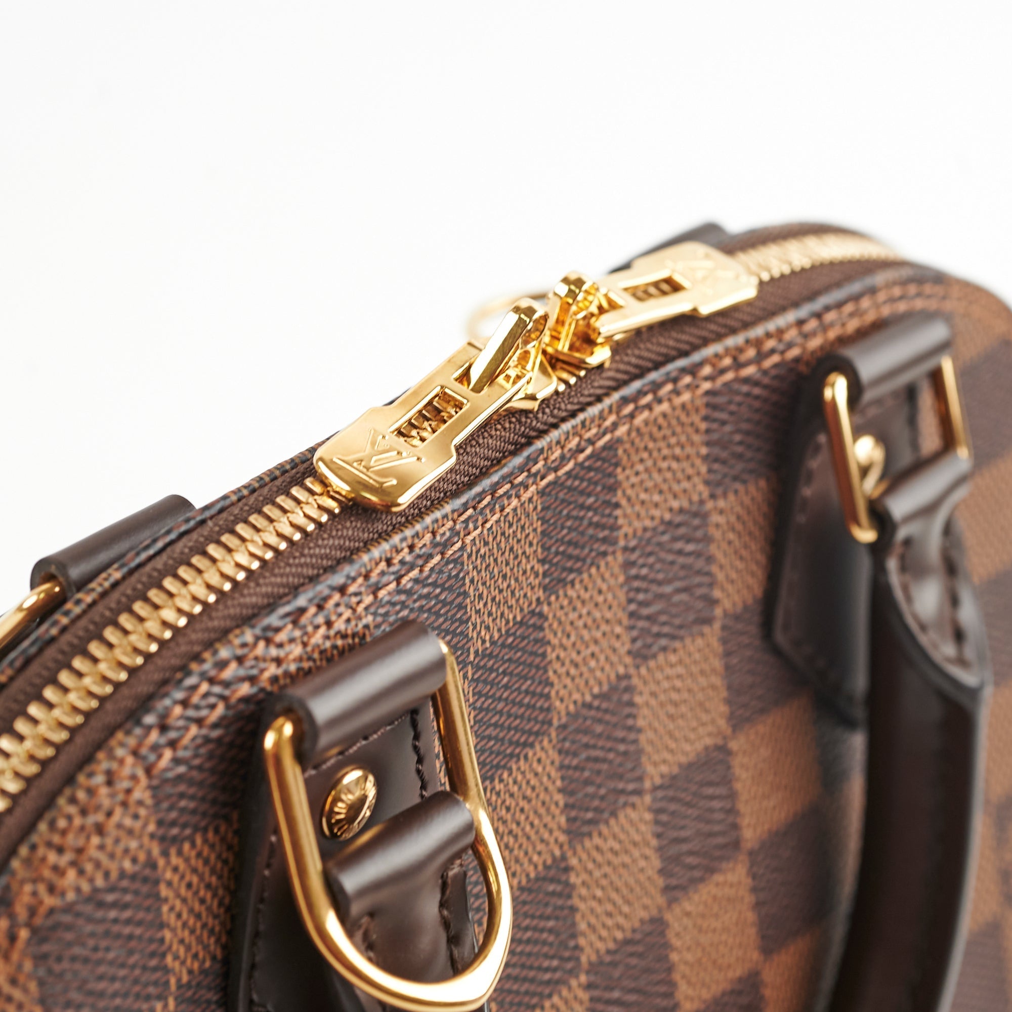 Louis Vuitton Alma BB Damier Ebene 2020
