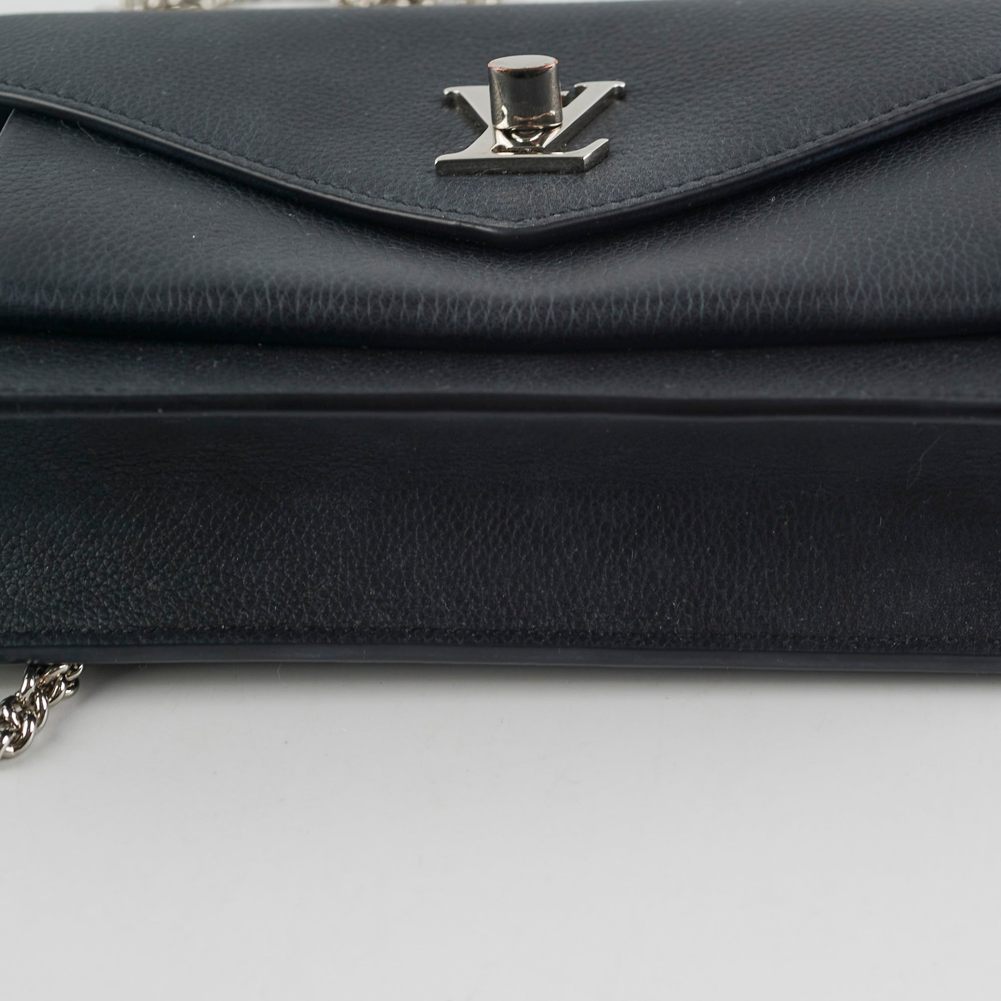 Louis Vuitton MyLockme Chain Pochette Calfskin Black