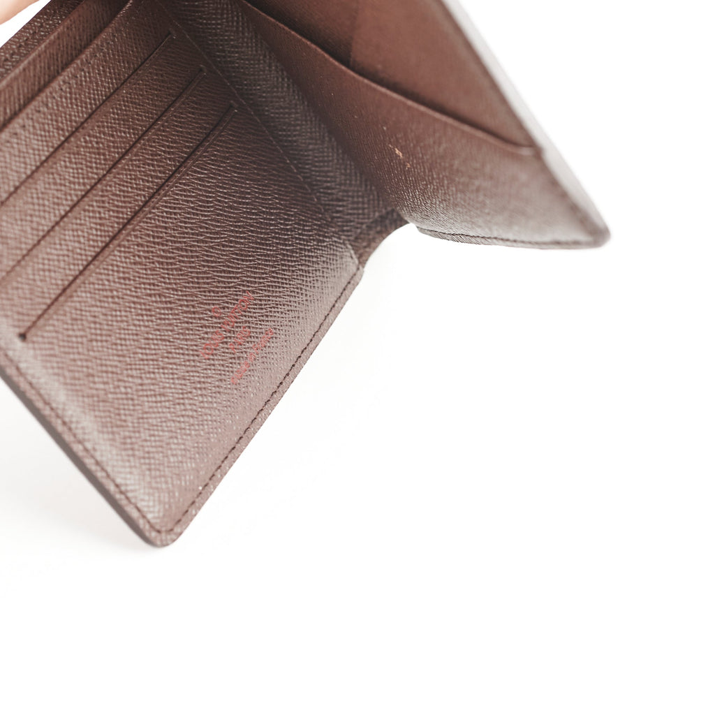 Louis Vuitton Men's Wallet Damier Ebene