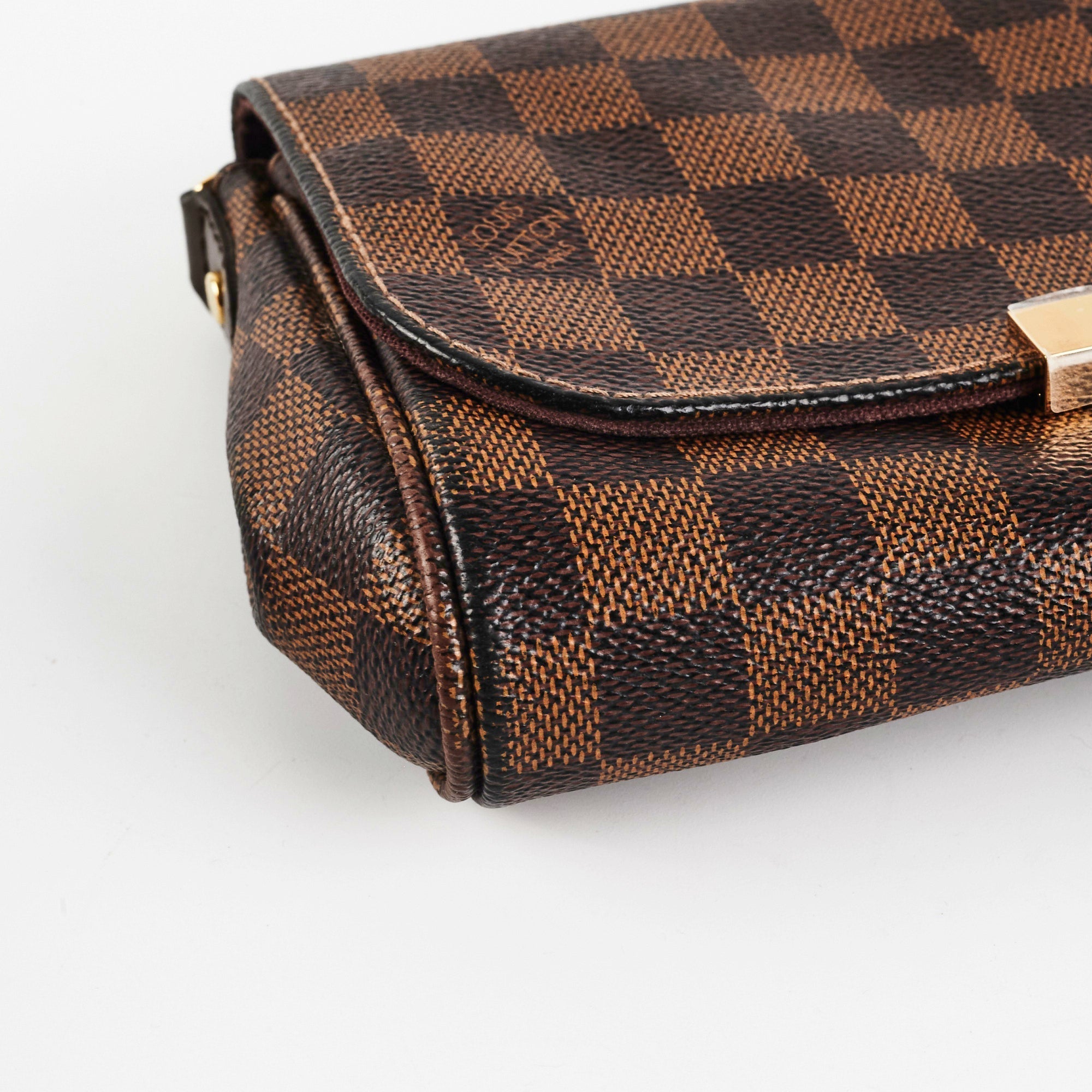 ITEM 4 - Louis Vuitton Favourite PM Damier Ebene