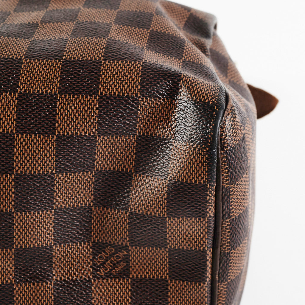 ITEM 21 - Louis Vuitton Speedy 25 Damier Ebene