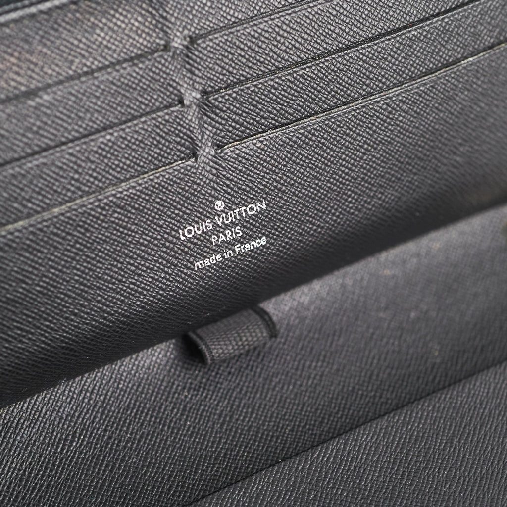 Louis Vuitton Epi Patent Zippy Wallet Black