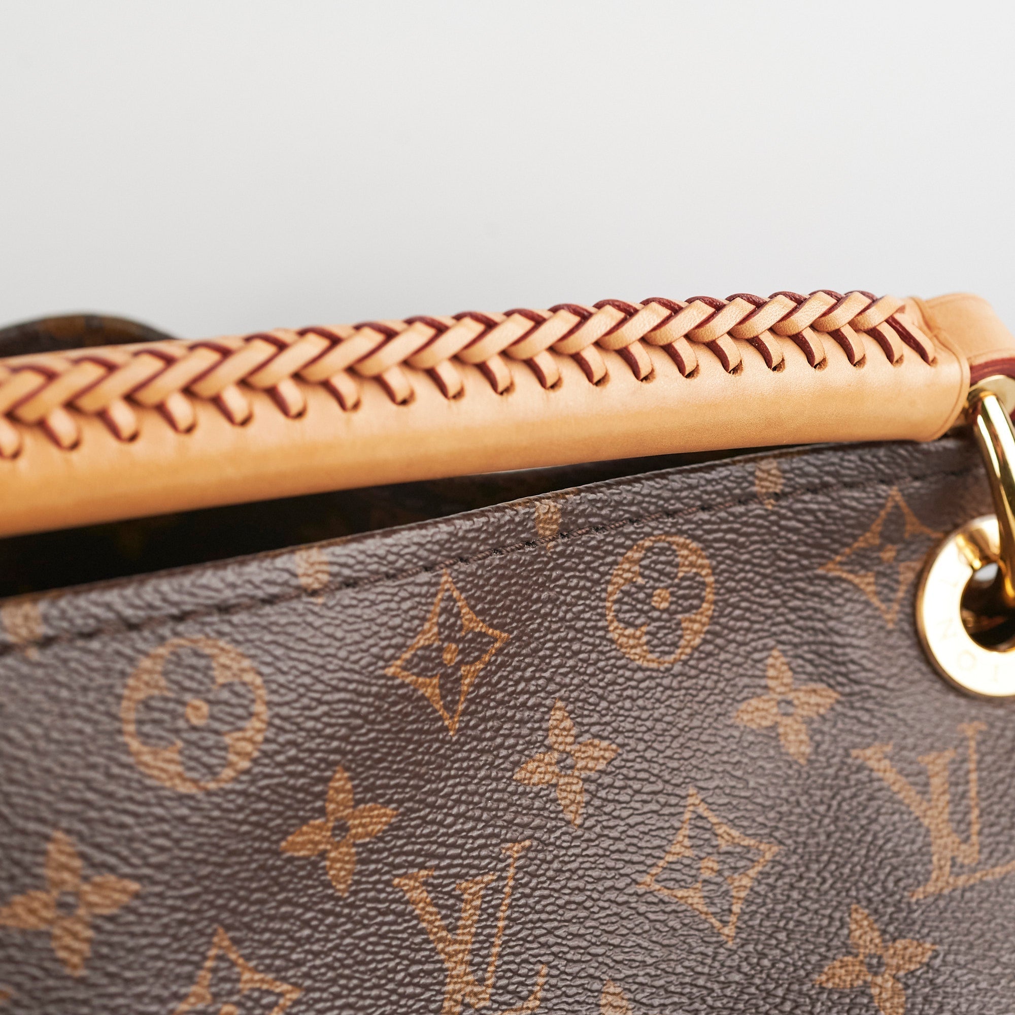 Louis Vuitton Artsy MM Monogram