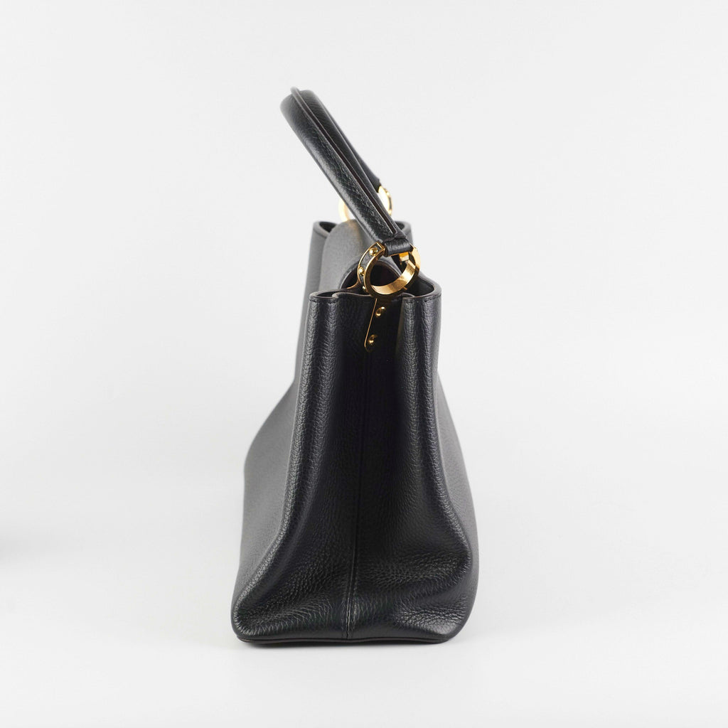 Louis Vuitton Capucines MM Black