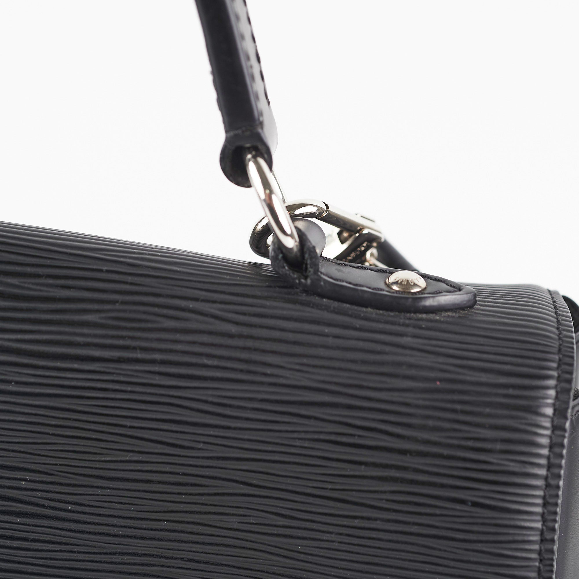 Louis Vuitton Cluny MM Epi Black Bag