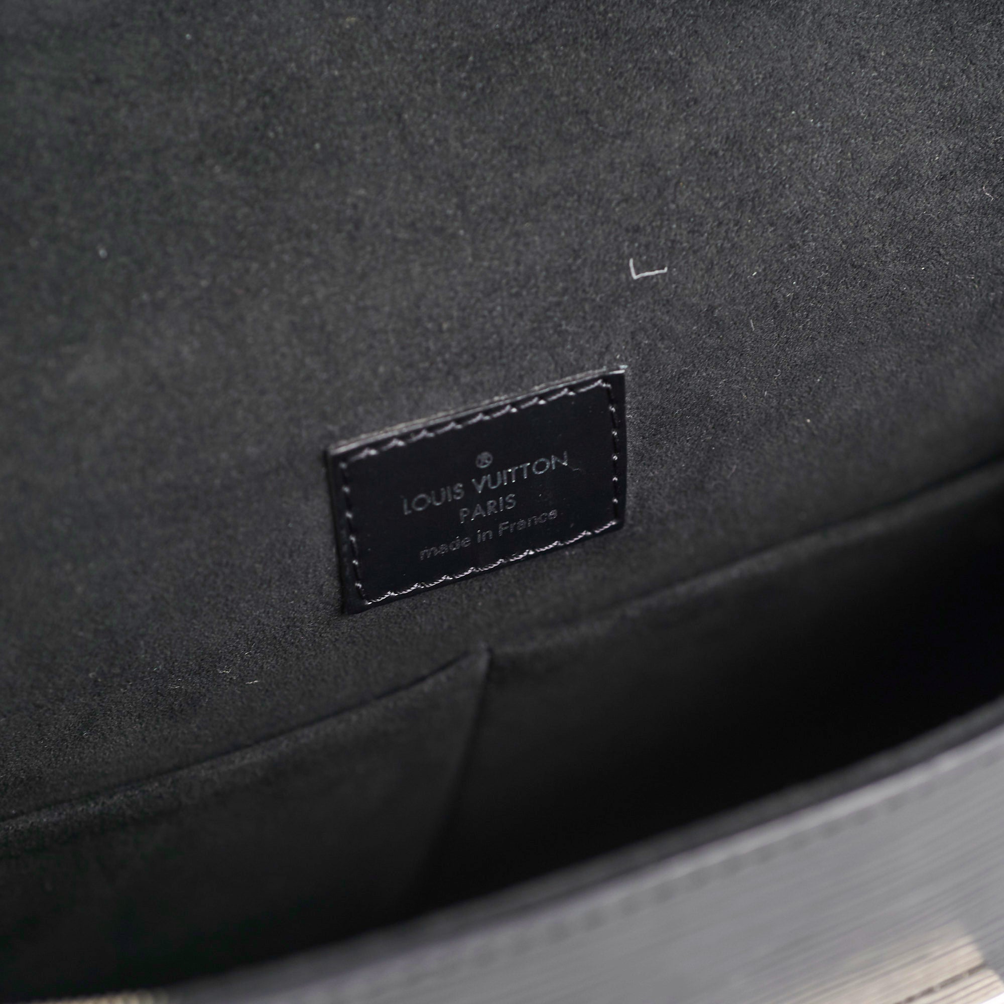 Louis Vuitton Cluny MM Epi Black Bag