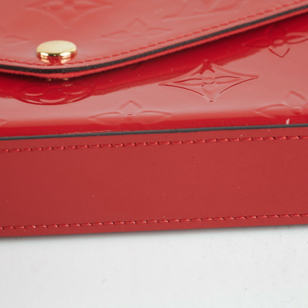 Louis Vuitton Red Monogram Vernis Pochette Felicie