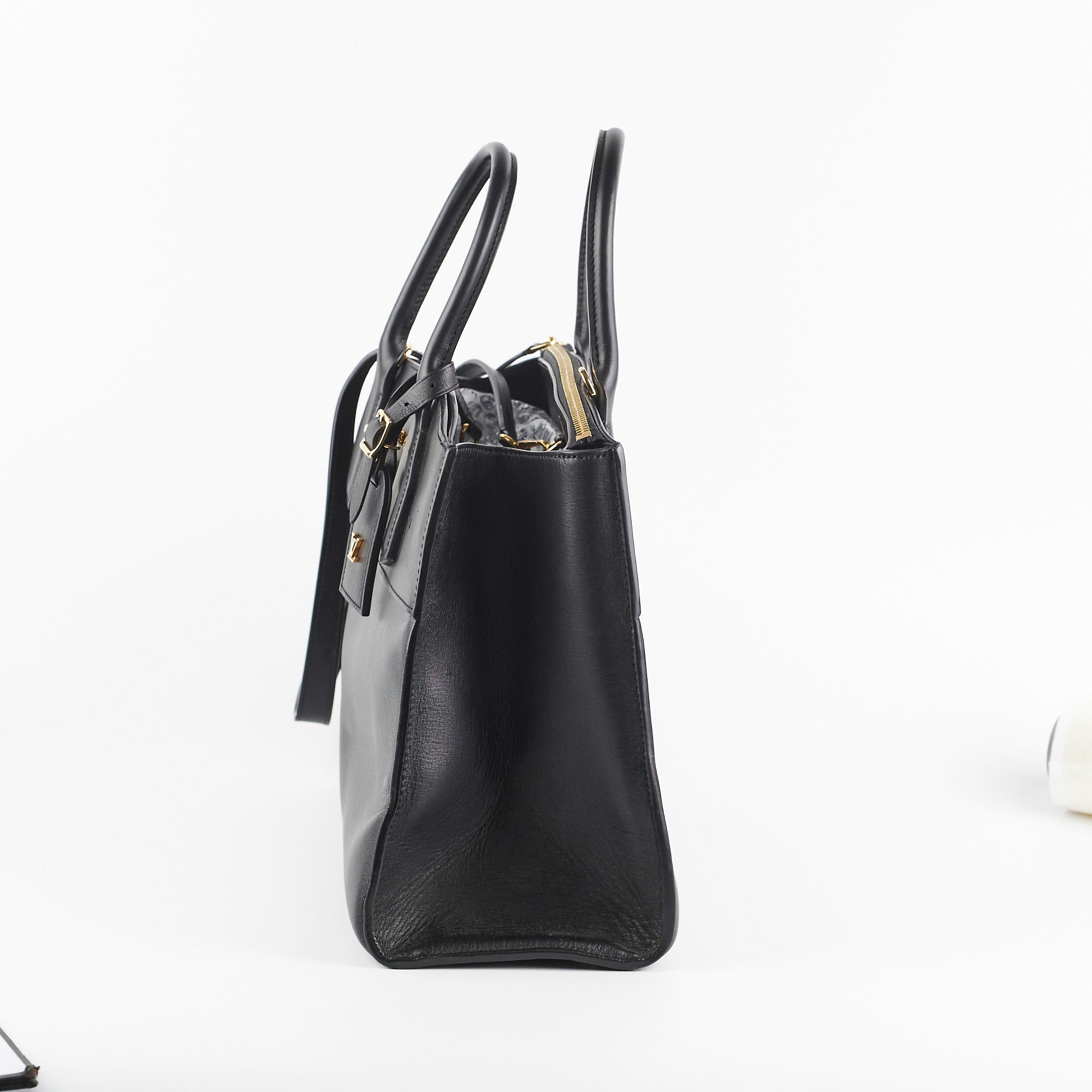 Louis Vuitton City Streamer MM Bag Black