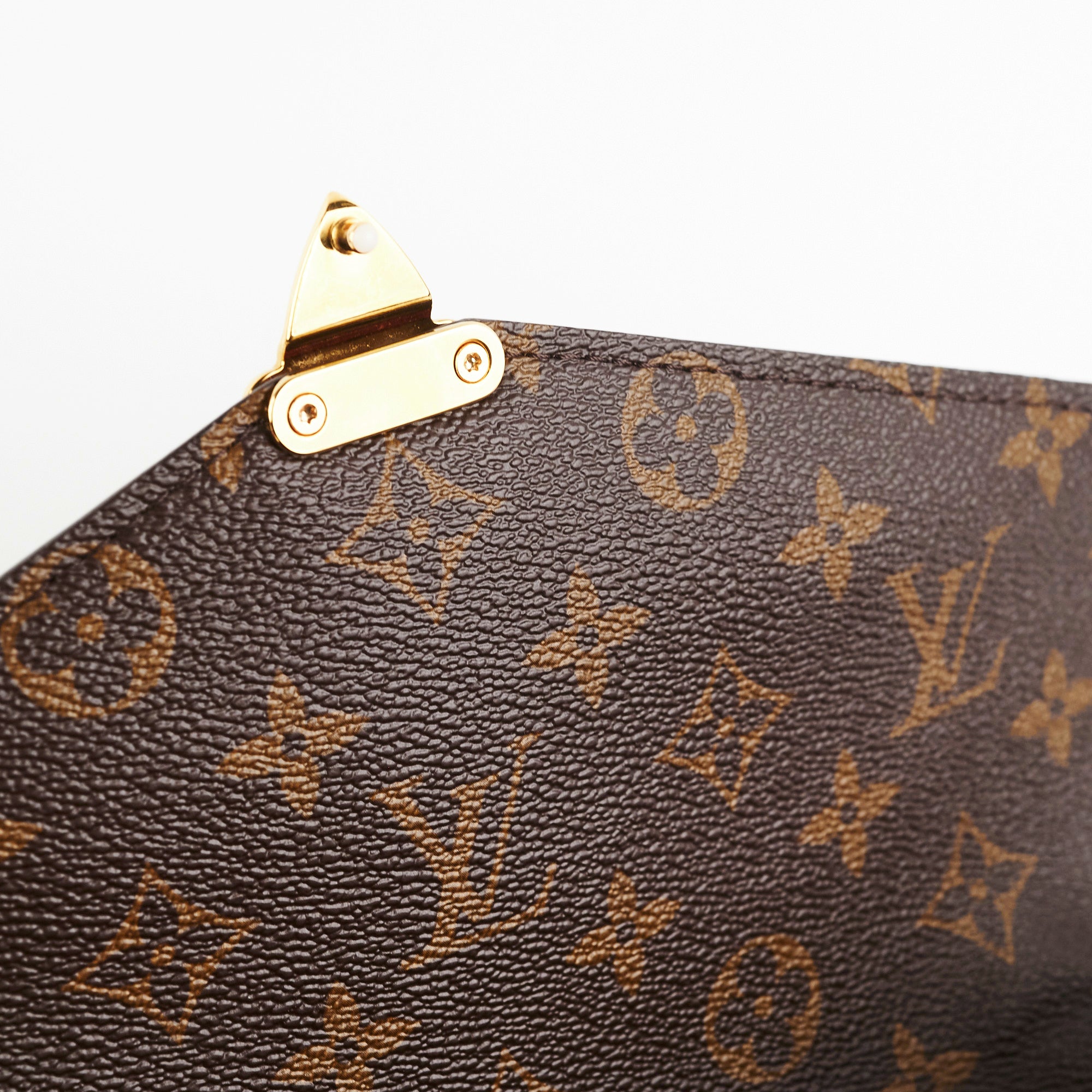 Louis Vuitton Pochette Metis