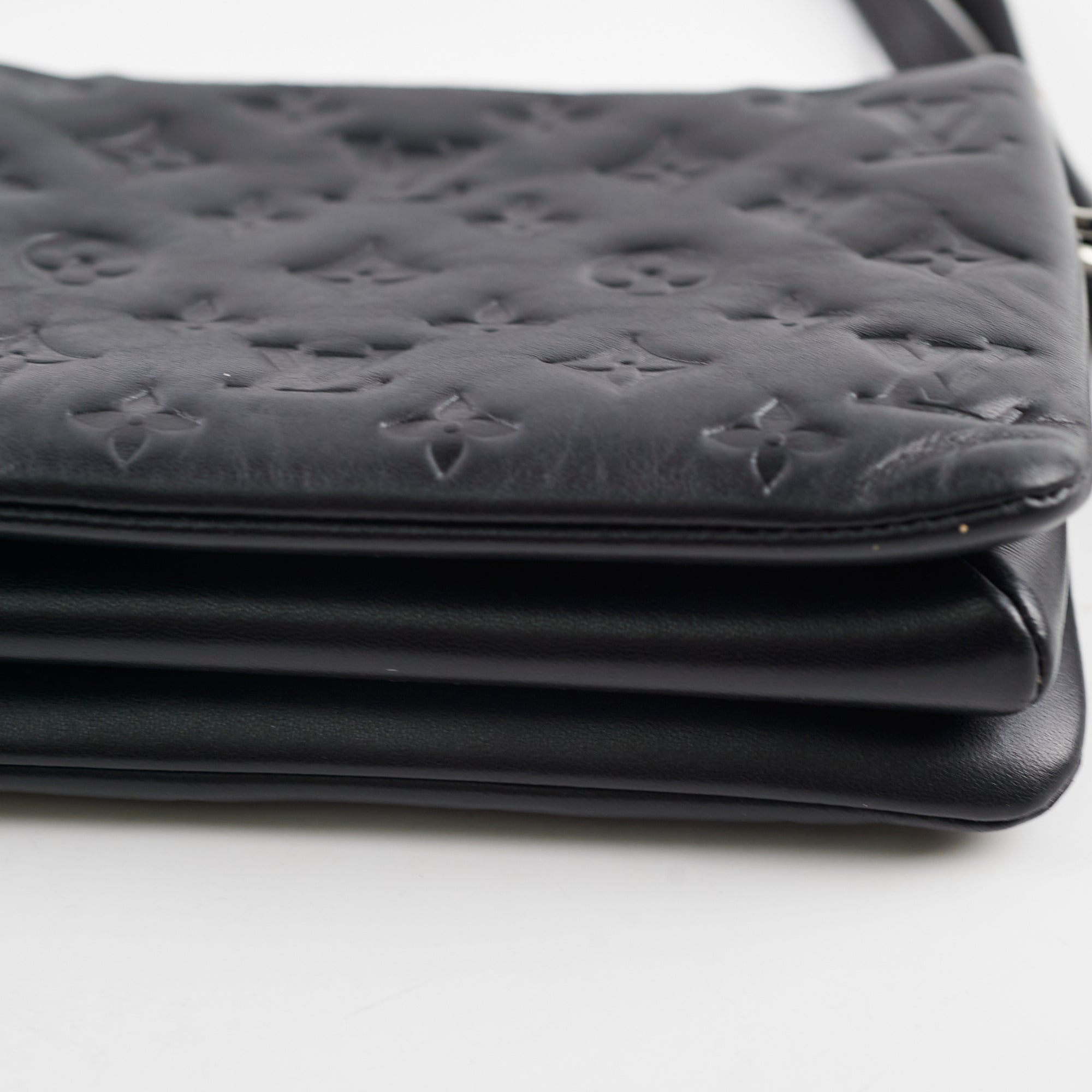 Louis Vuitton Coussin BB Black