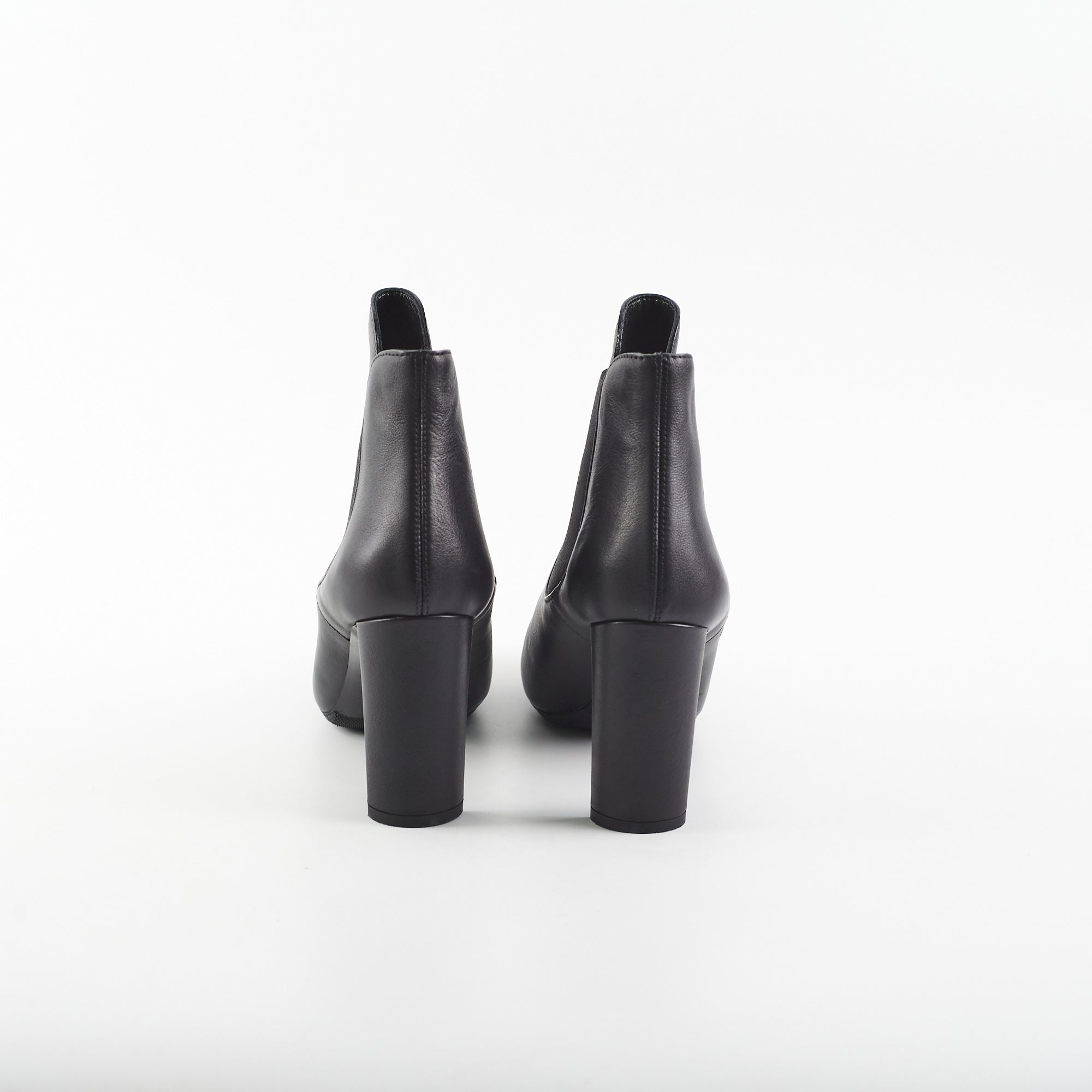 Louis Vuitton Black Heel Boots Size 37
