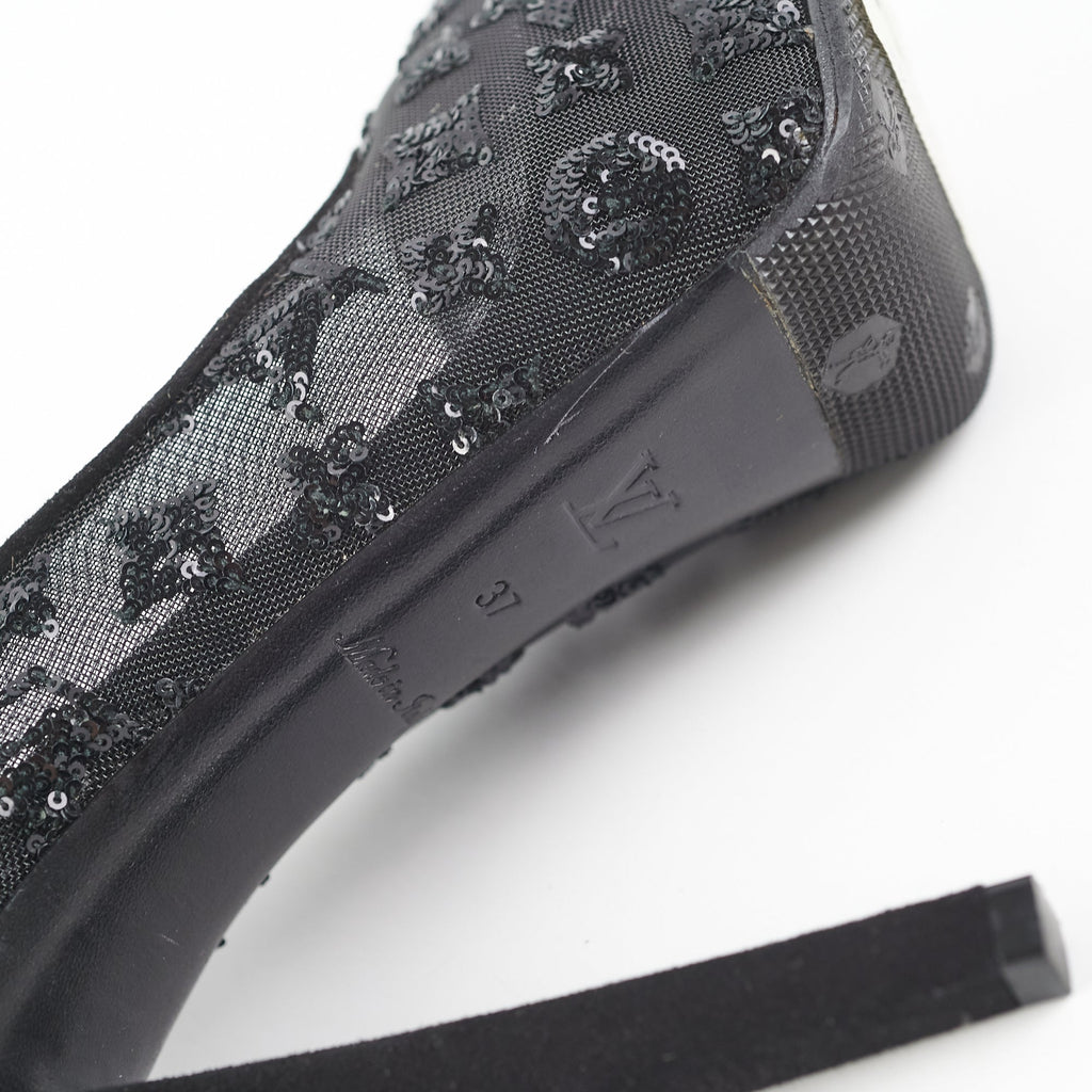 Louis Vuitton Mesh Sequin Monogram Black Size 37 Pumps Heels