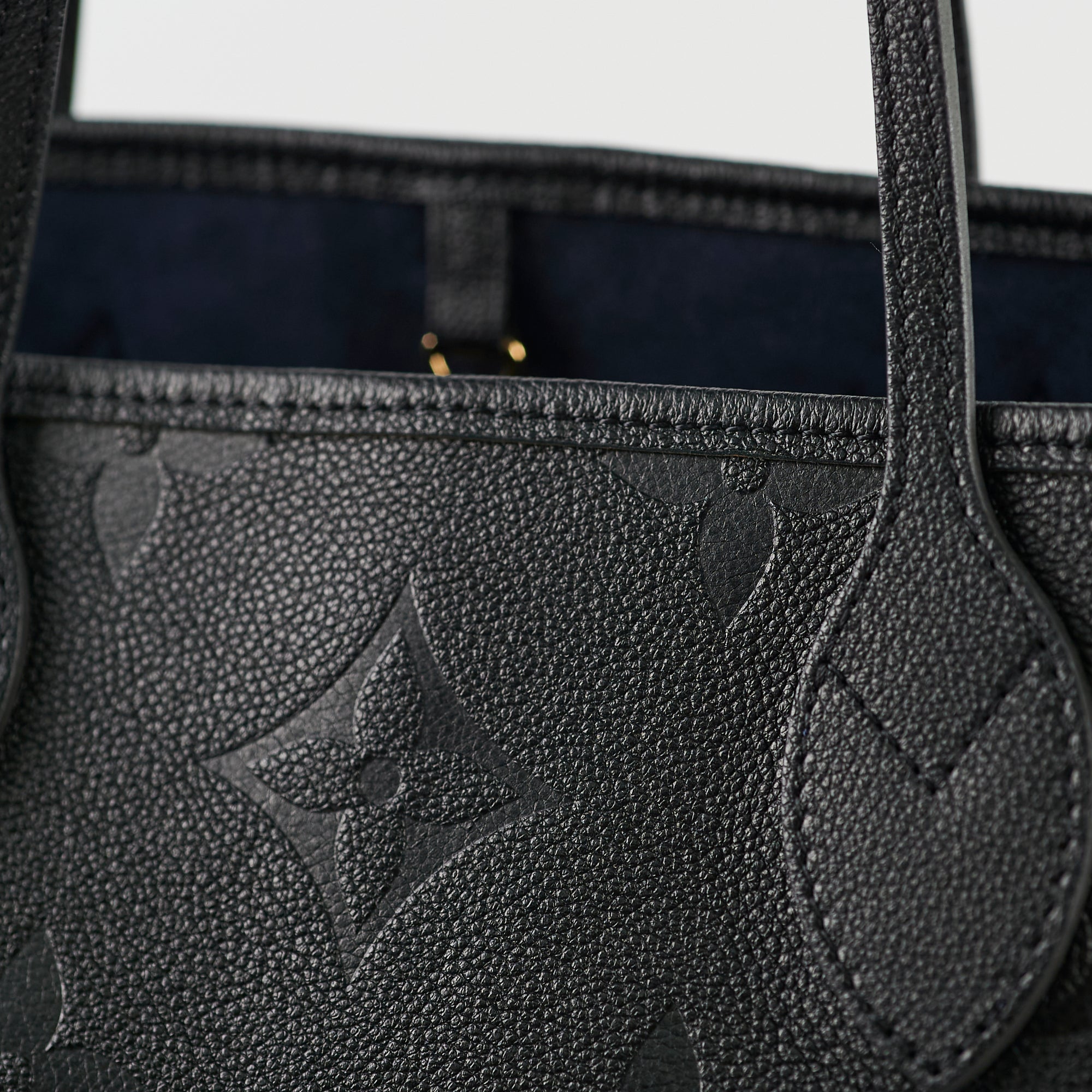 Louis Vuitton Neverfull MM Empriente Black