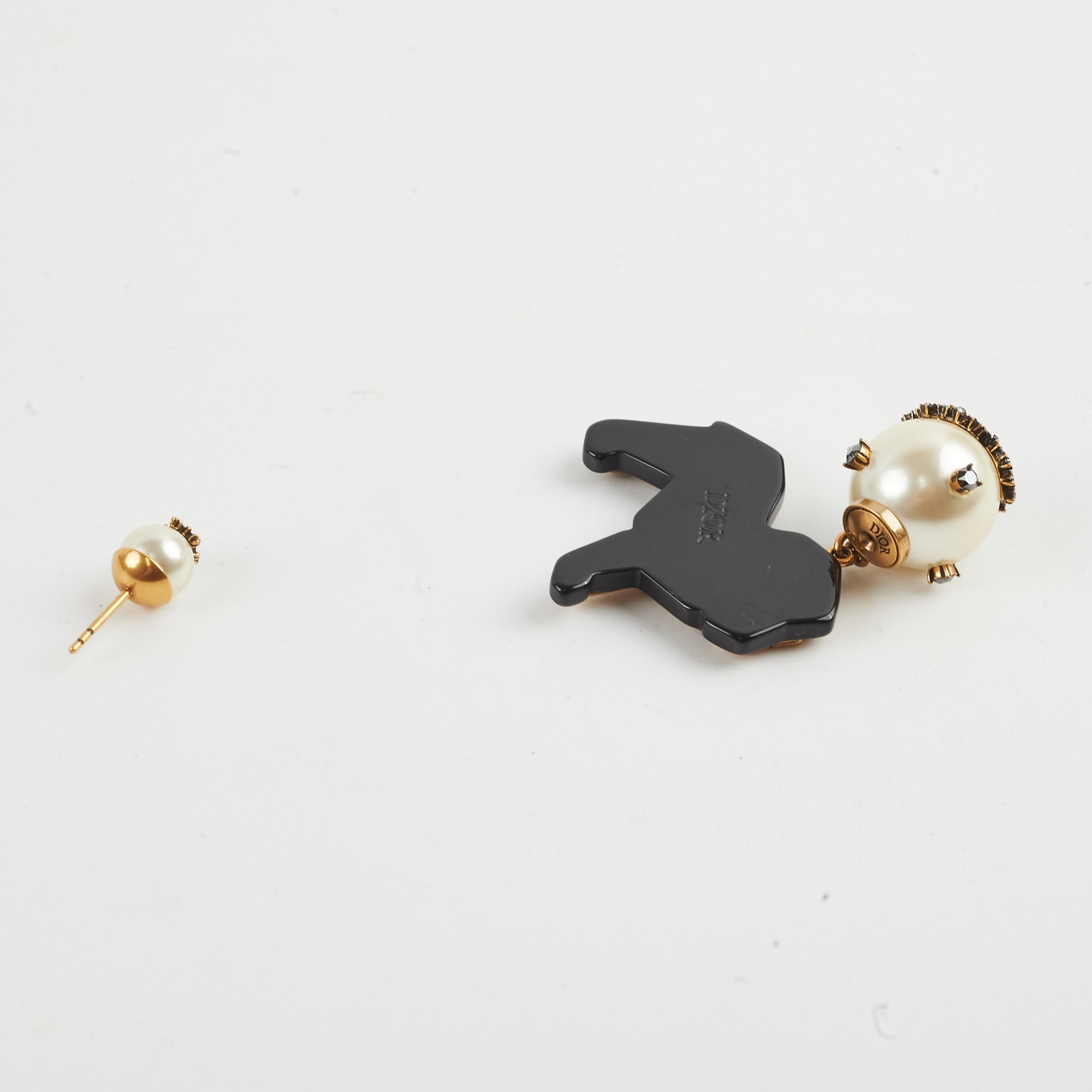 Christian Dior Pearl/Crystal Single Tribal Earring Costume Jewellery