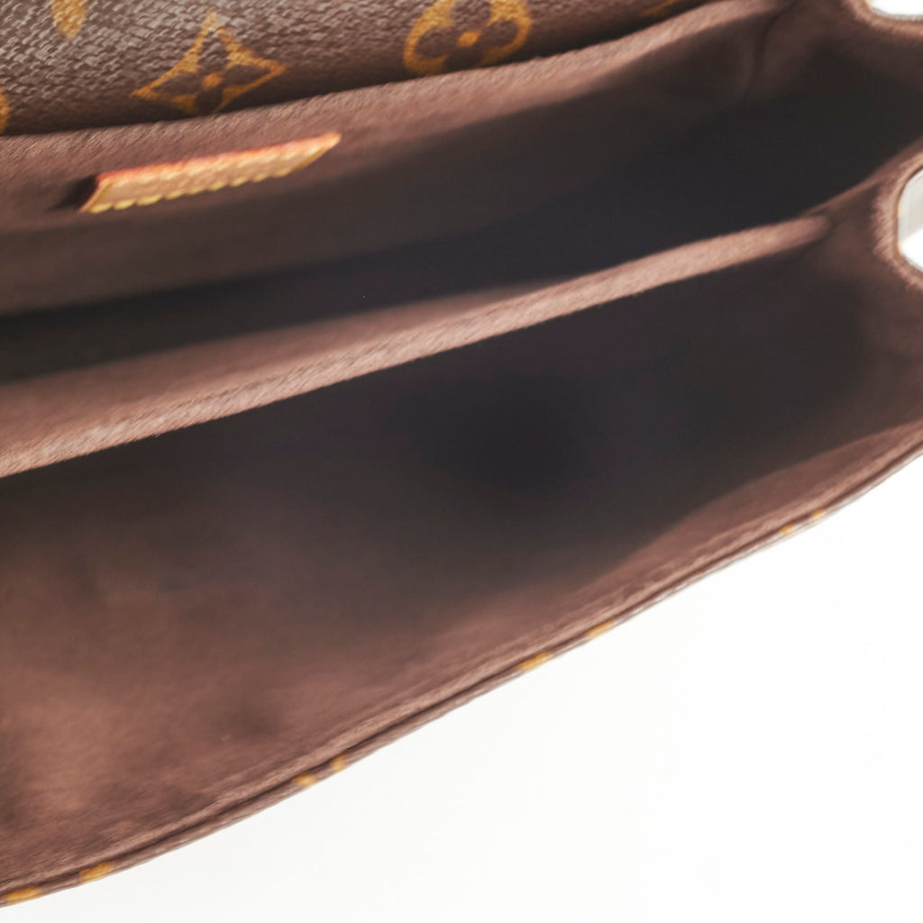 Louis Vuitton Pochette Metis Monogram