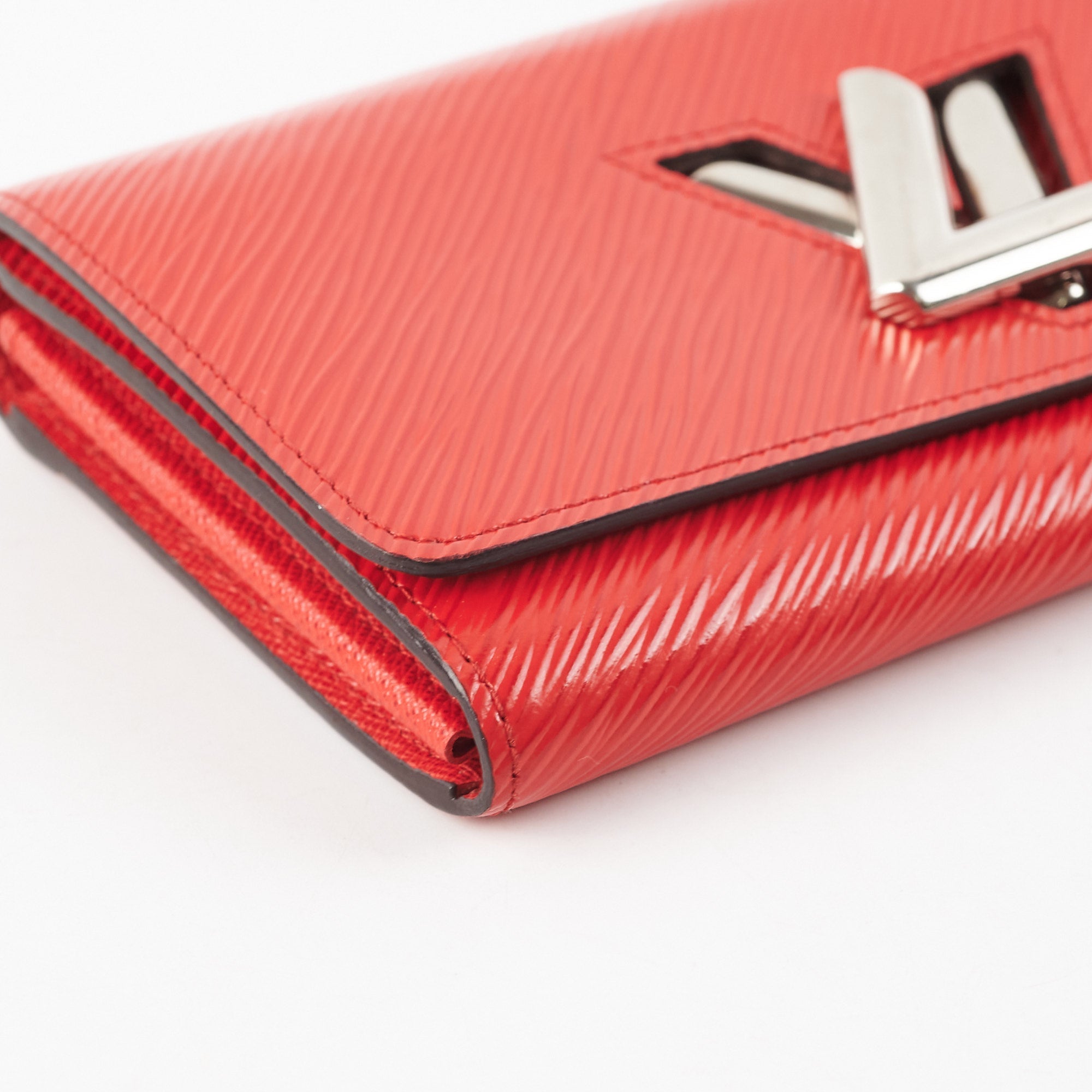 Louis Vuitton Twist Wallet Red