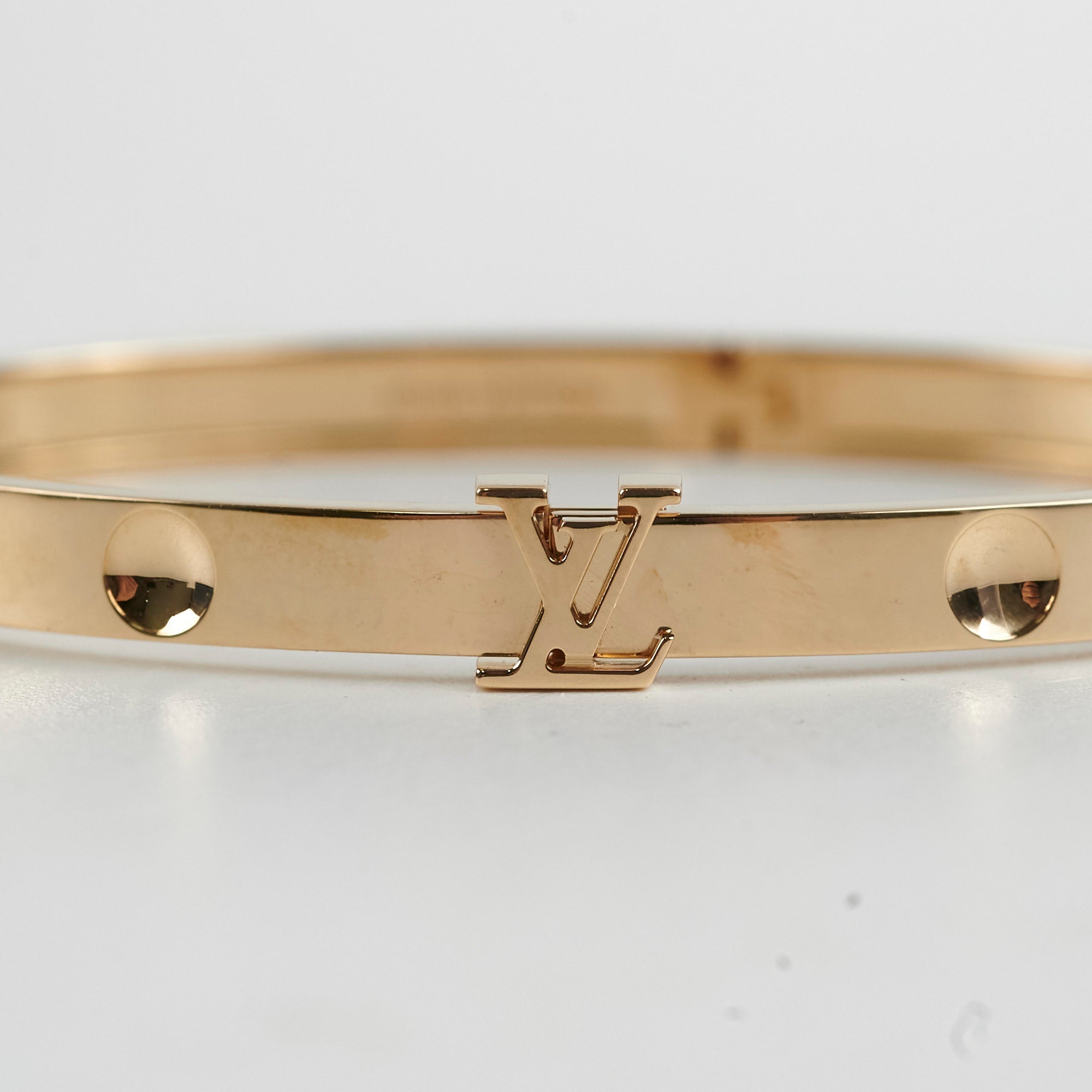 Louis Vuitton Empreinte Bangle Yellow Gold Size 17 (M)