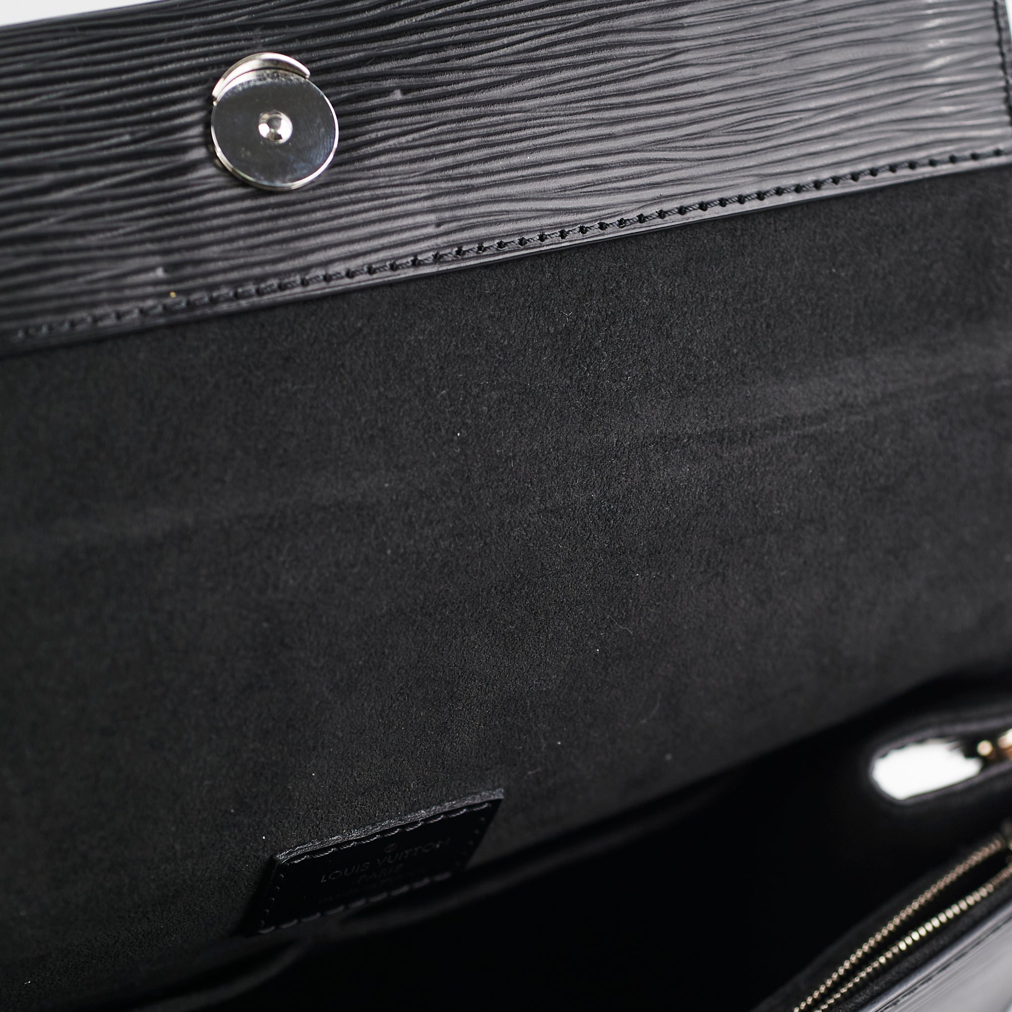 ITEM 11 - Louis Vuitton Cluny BB Black