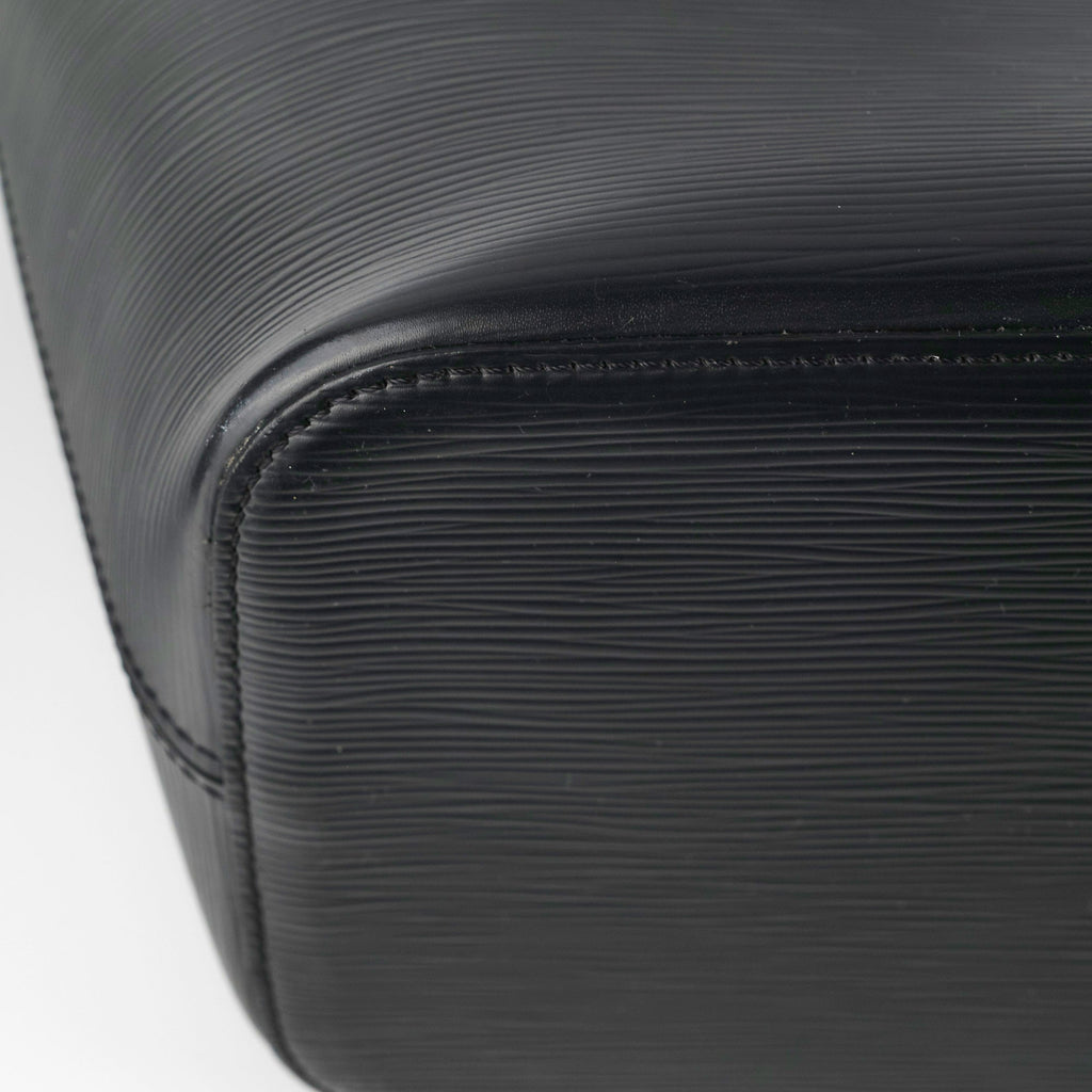 Louis Vuitton Neverfull MM Black Epi Shoulder Bag