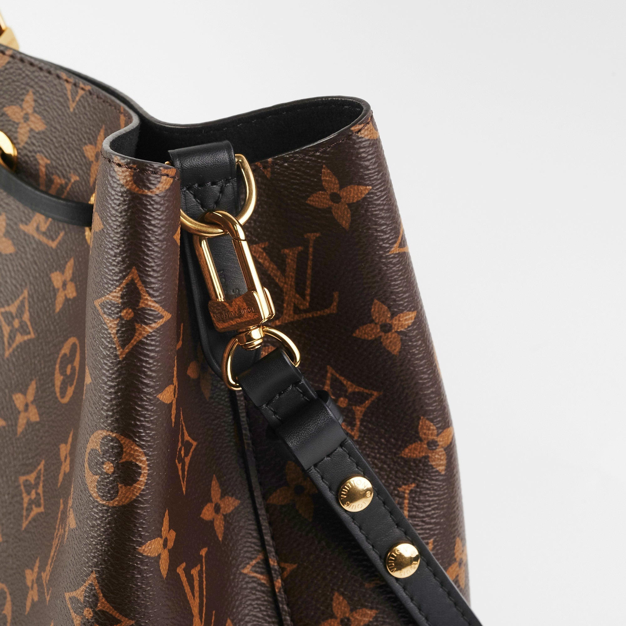 Louis Vuitton Neo Noe Monogram Black