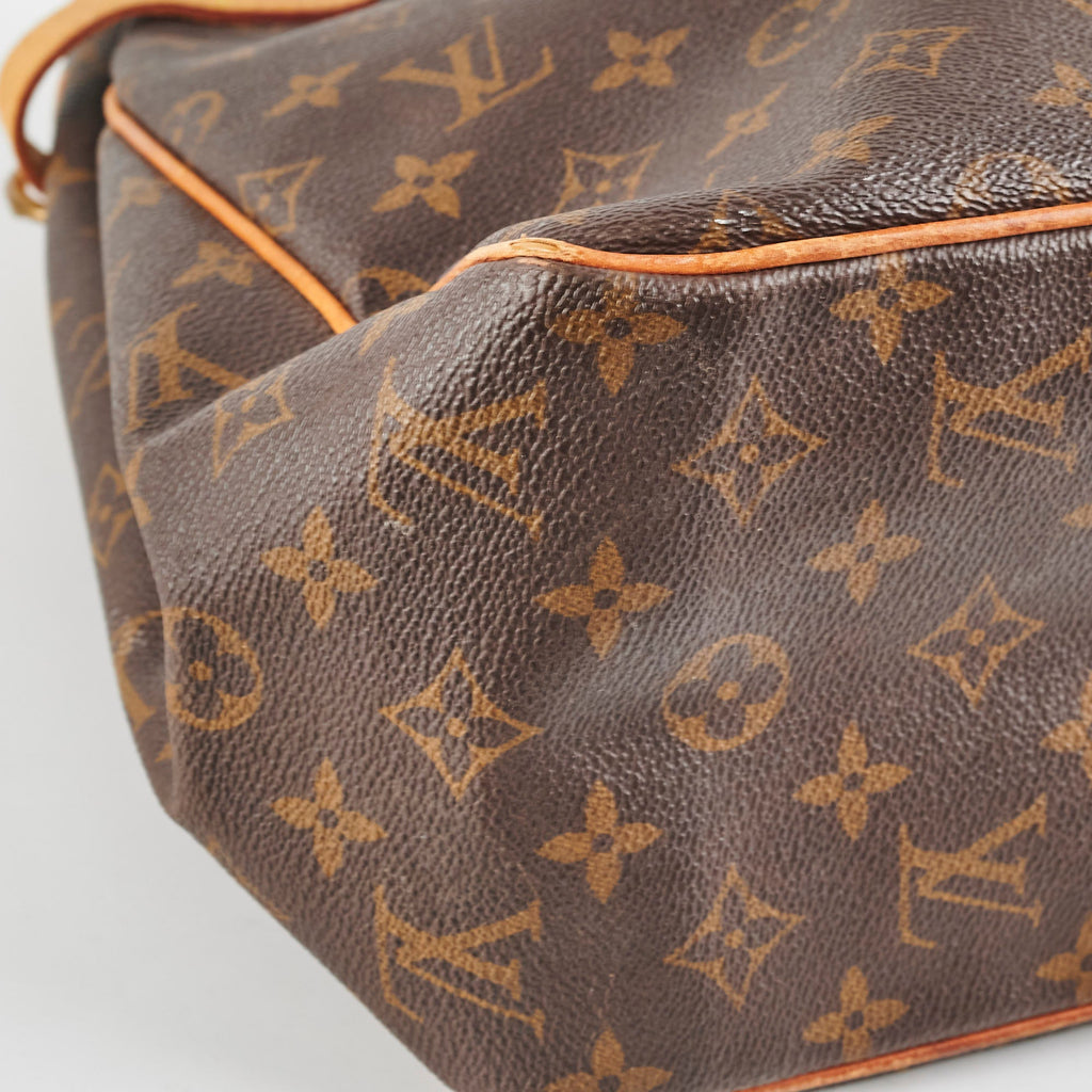 Louis Vuitton Batignolles Monogram Shoulder Bag
